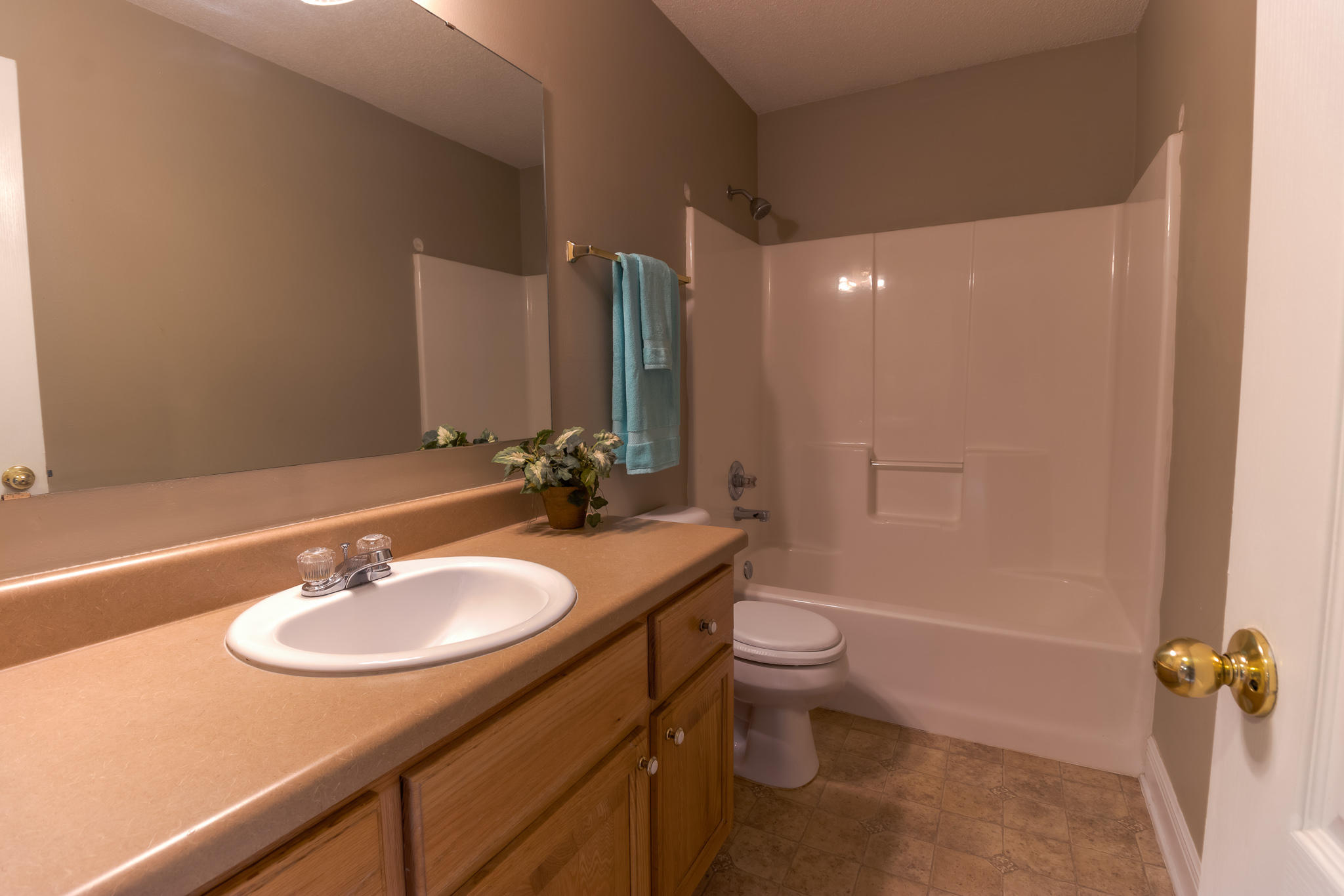 FOX VALLEY - Residential