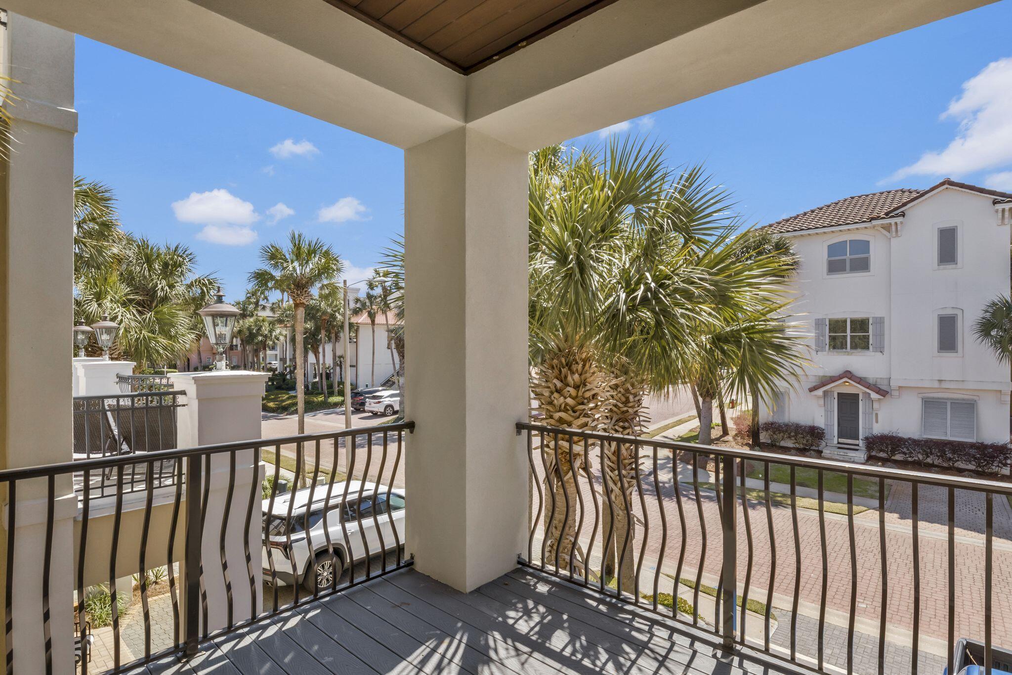 DESTINY BY THE SEA - Residential