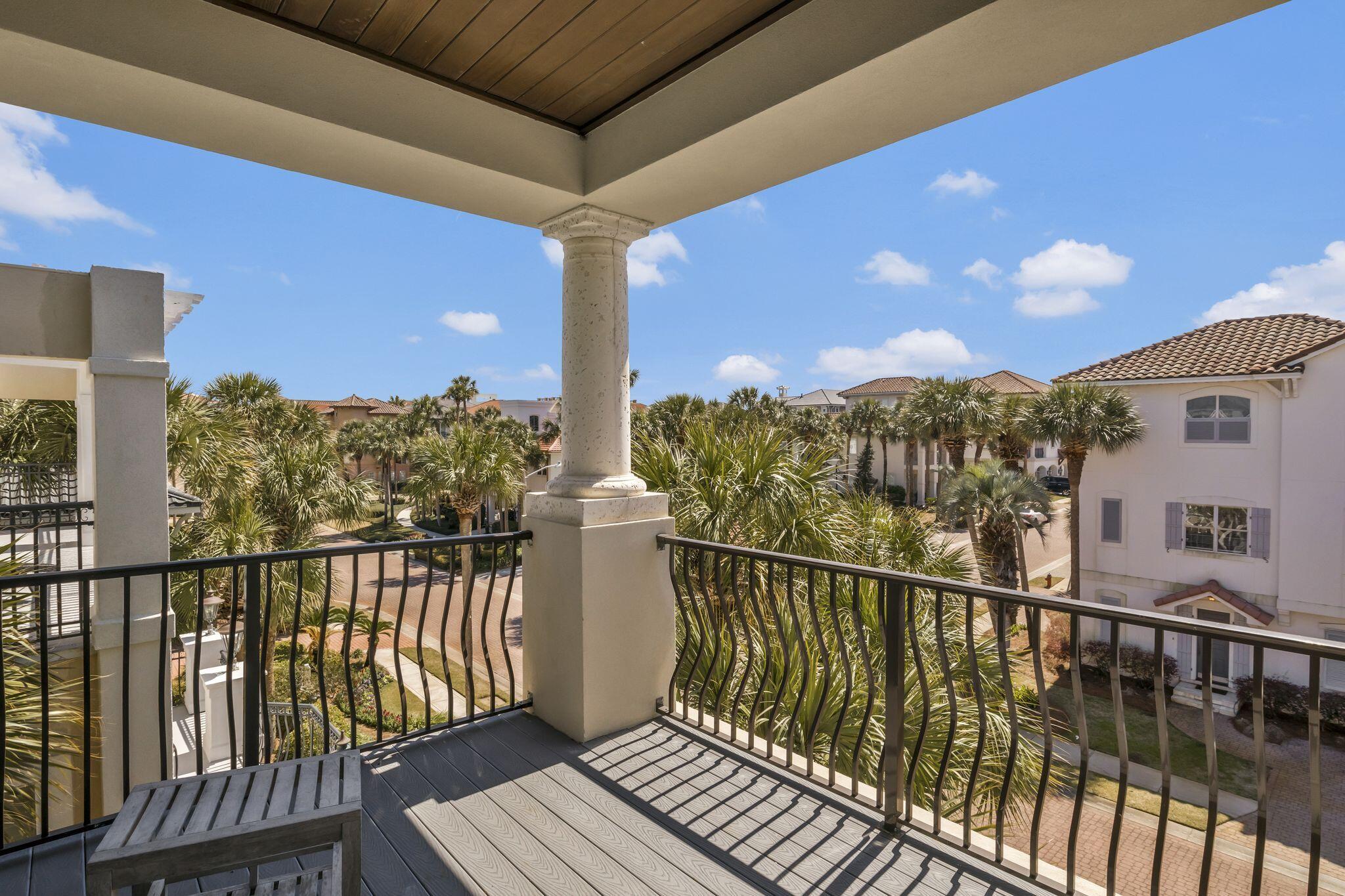 DESTINY BY THE SEA - Residential