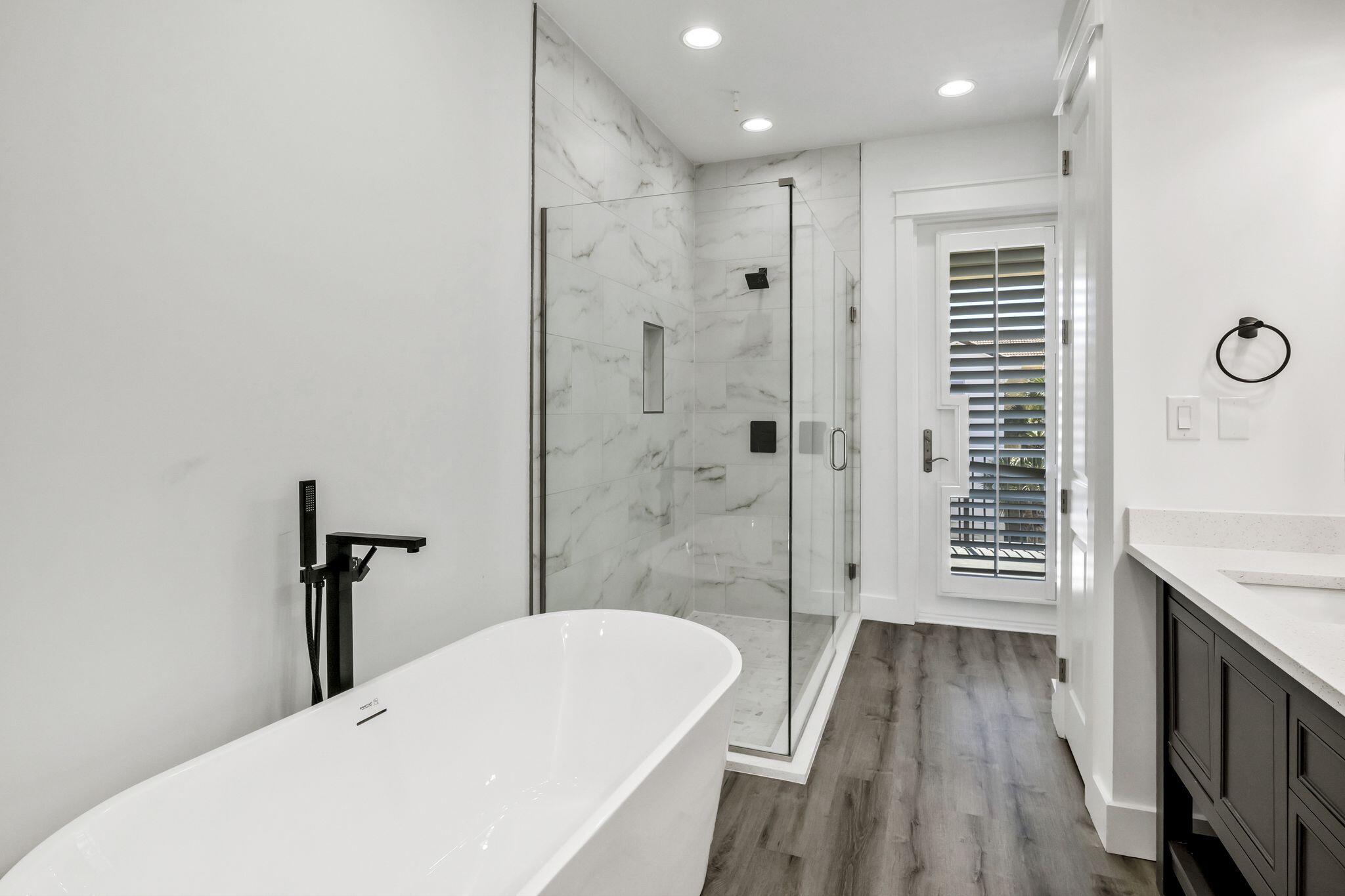 DESTINY BY THE SEA - Residential