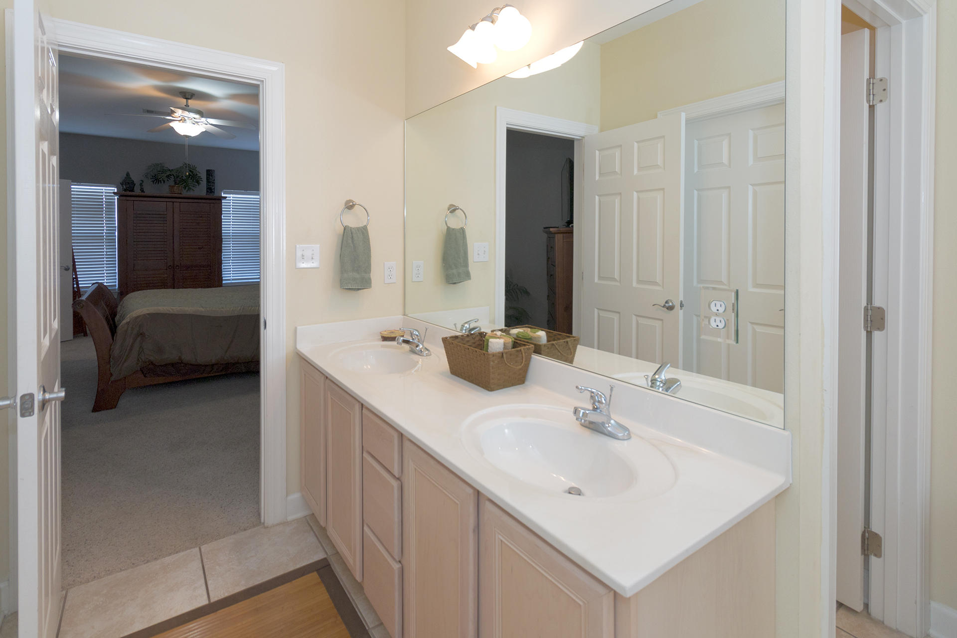 MIRAMAR PALMS - Residential