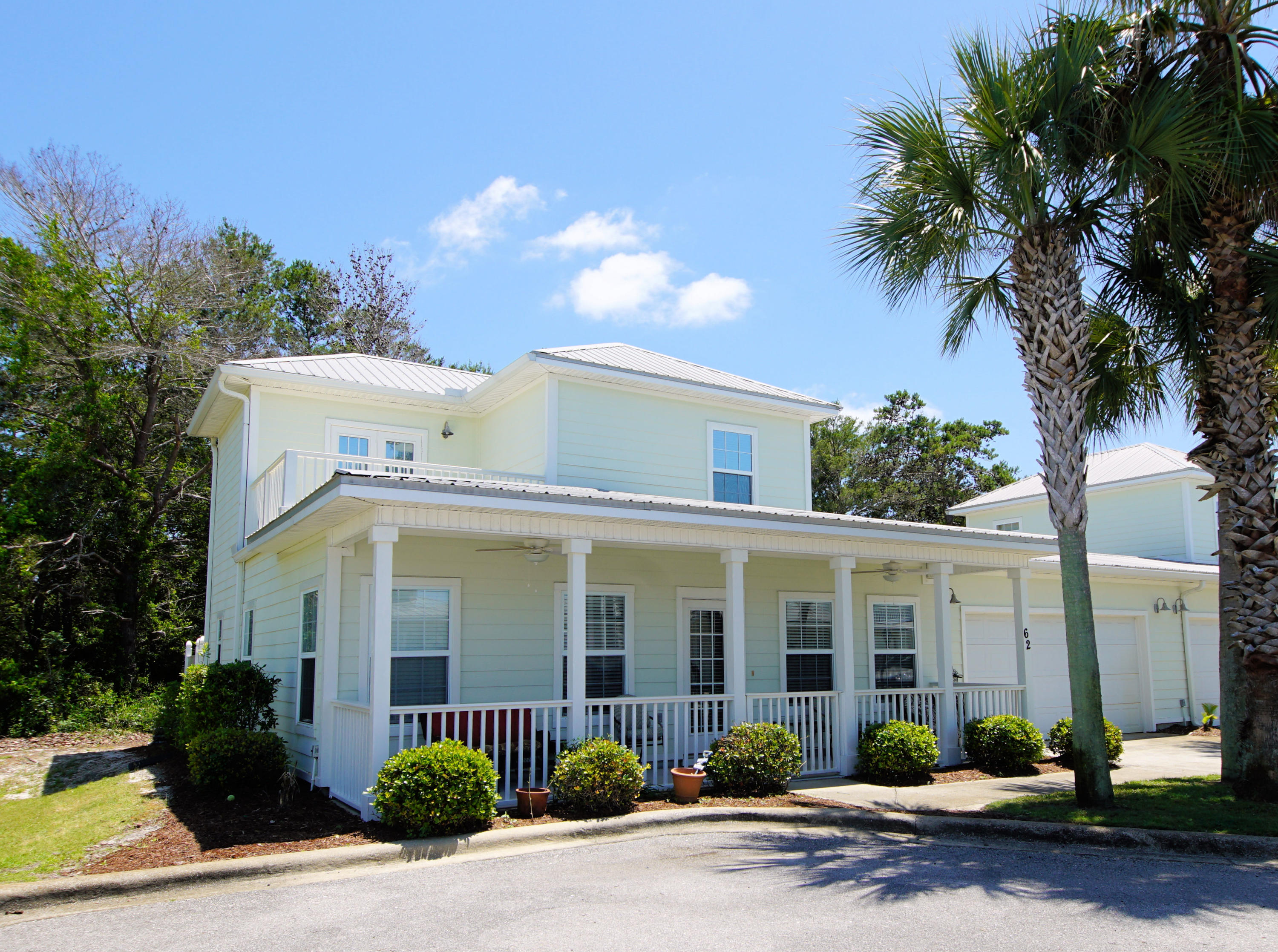 MIRAMAR PALMS - Residential