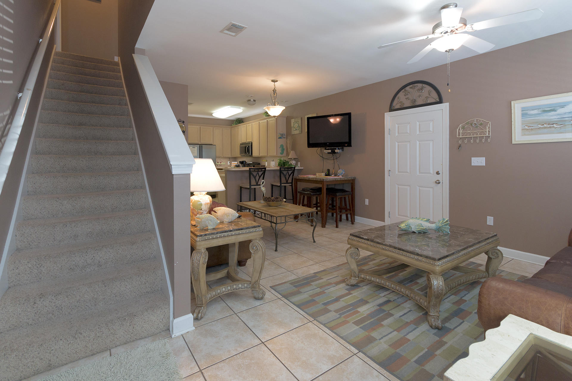 MIRAMAR PALMS - Residential