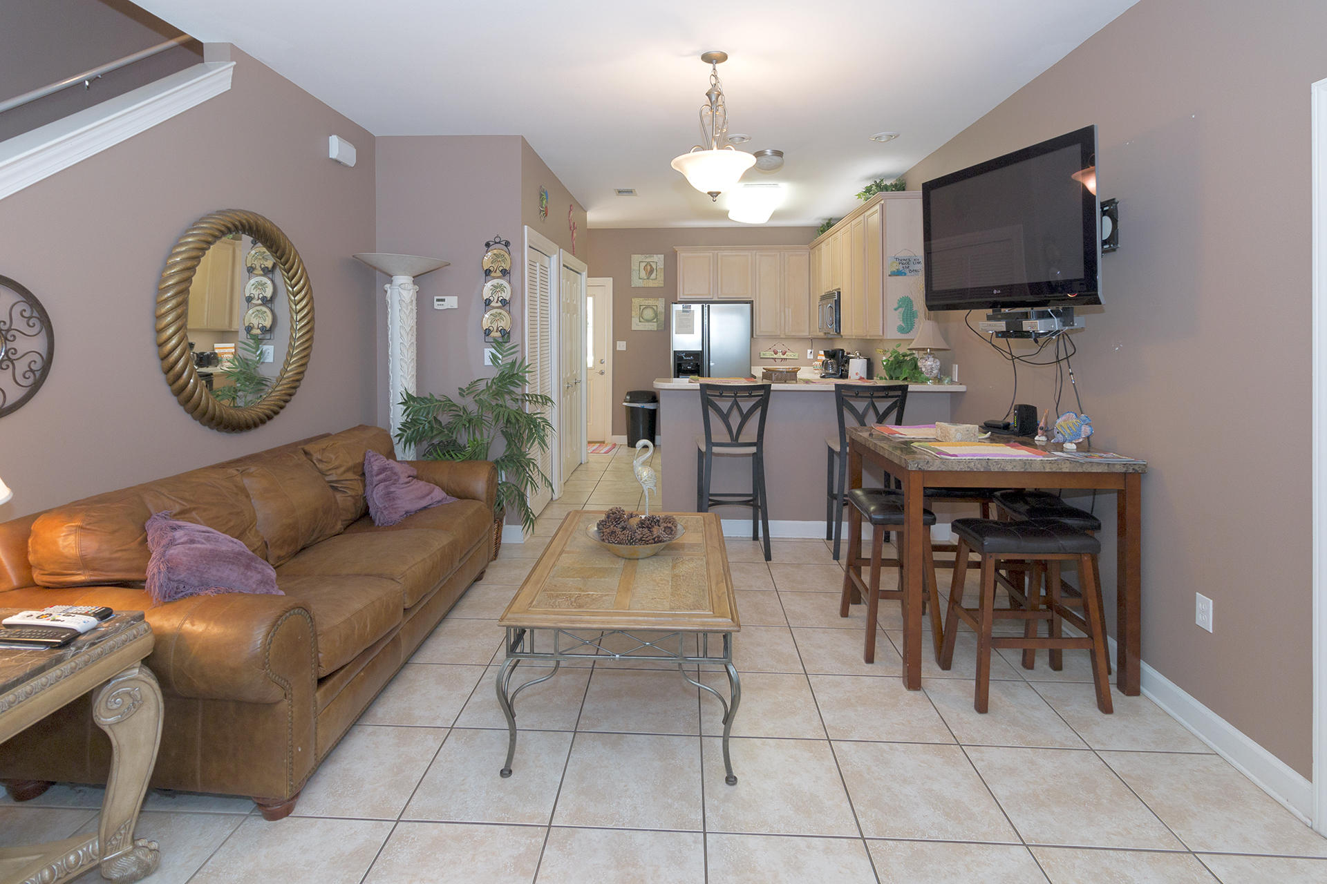 MIRAMAR PALMS - Residential