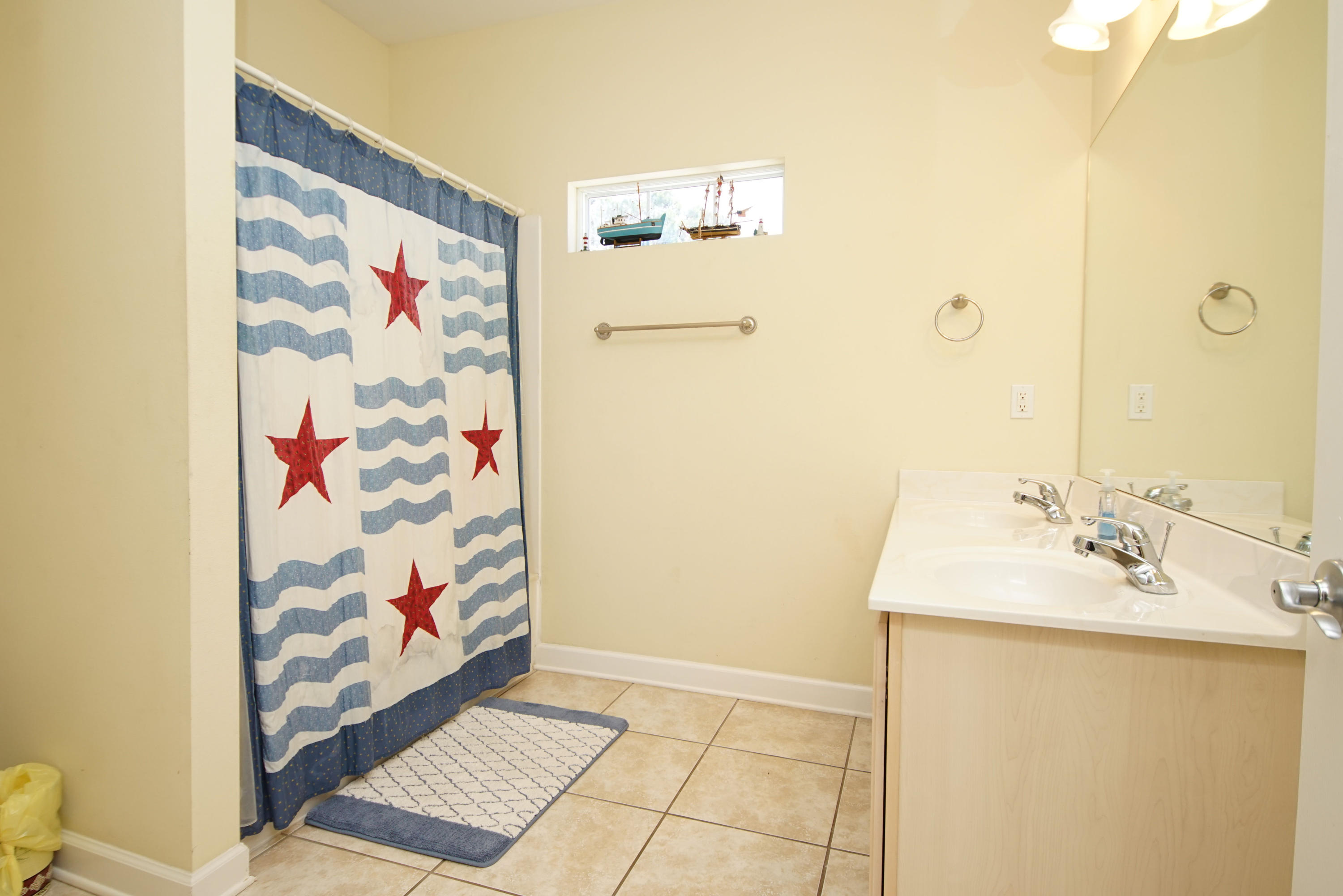 MIRAMAR PALMS - Residential