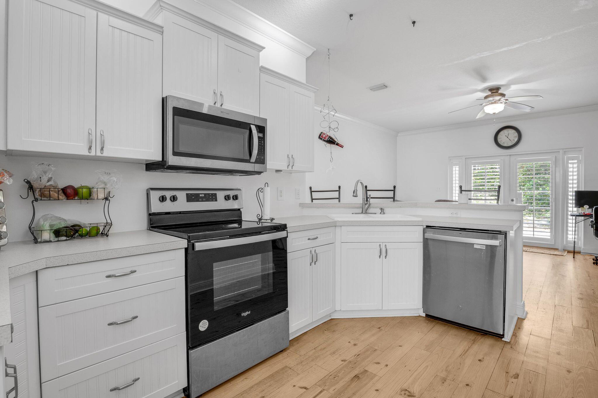 MACK BAYOU ESTATES - Residential