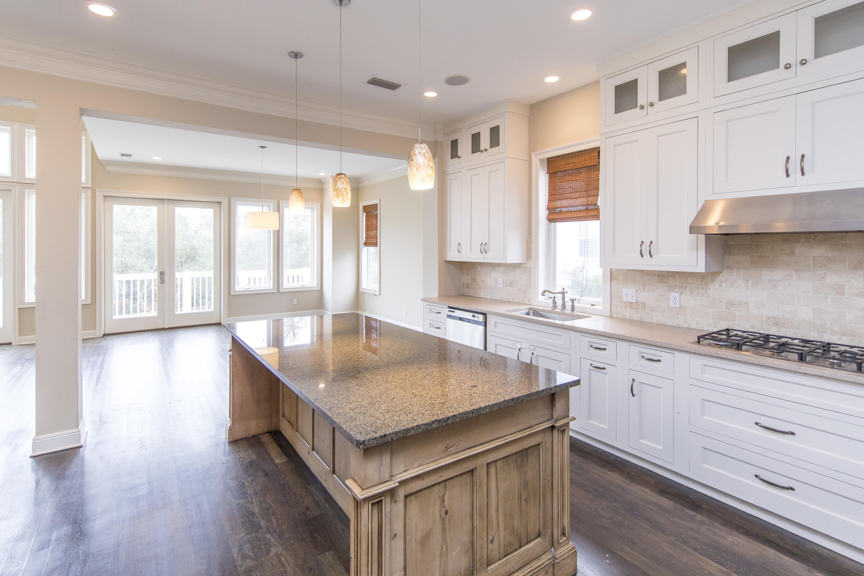 BEACH VIEW HEIGHTS UNREC - Residential