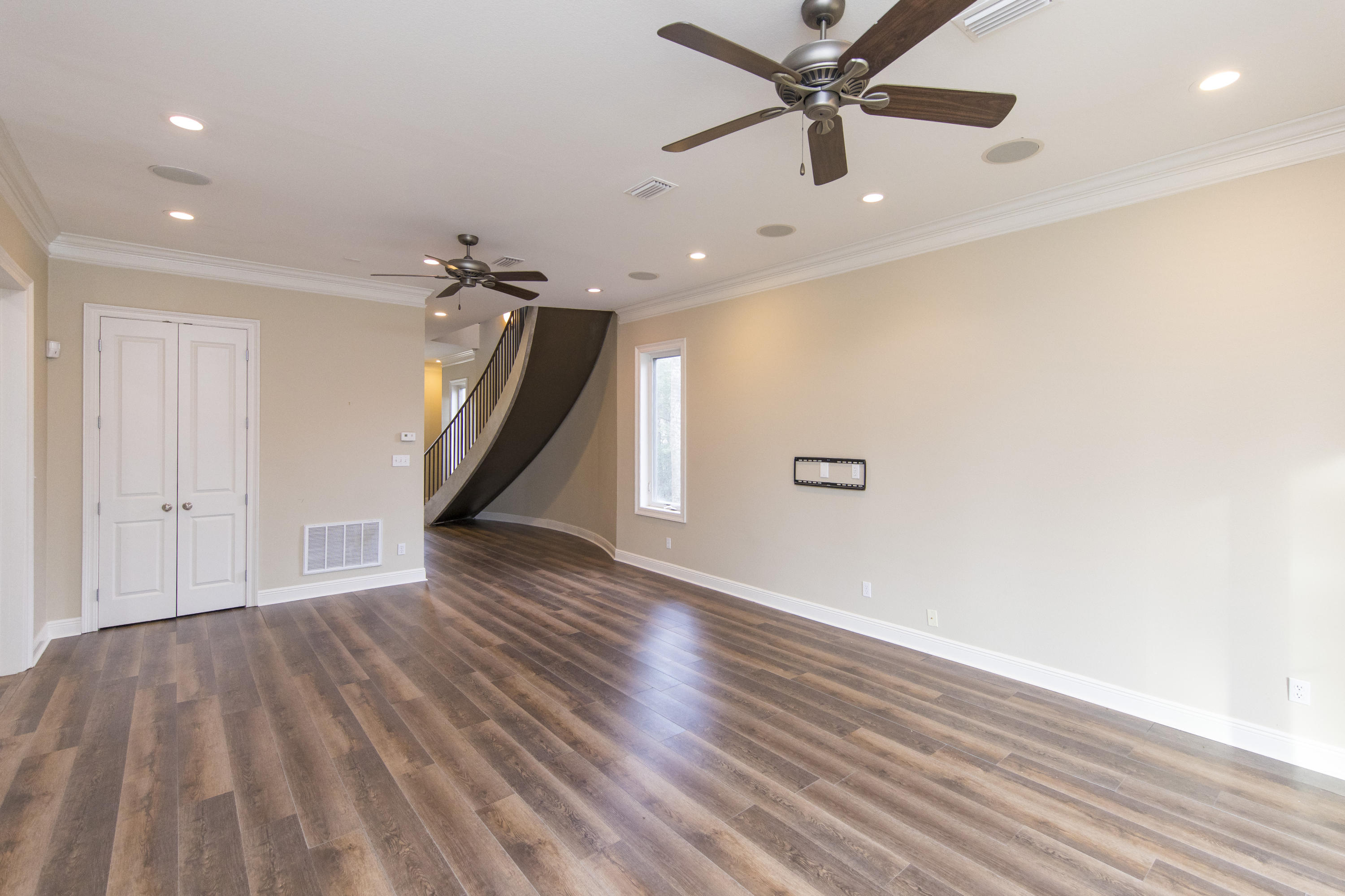 BEACH VIEW HEIGHTS UNREC - Residential