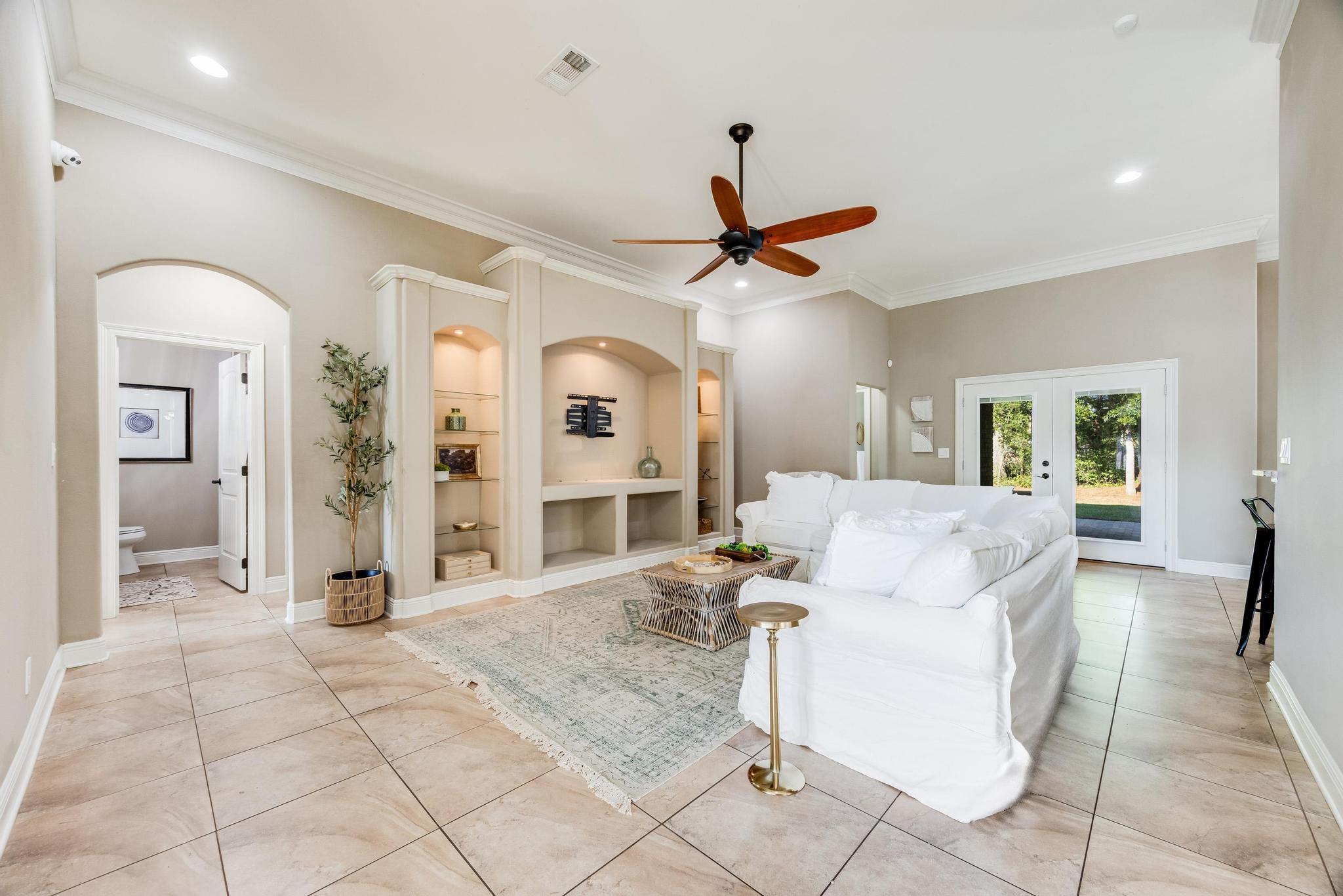 CLAIRES VINEYARD - Residential