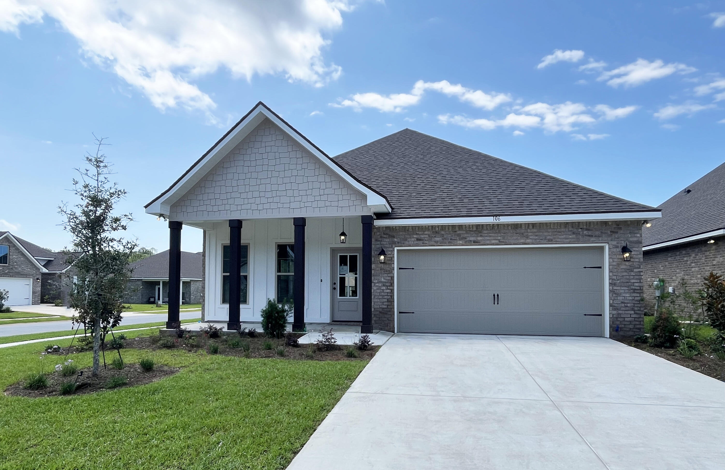 HAMMOCK BAY - MOONSWEPT - Residential