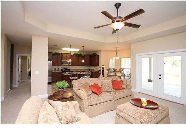 ZACHARY ESTATES - Residential
