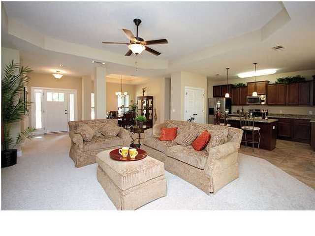 ZACHARY ESTATES - Residential