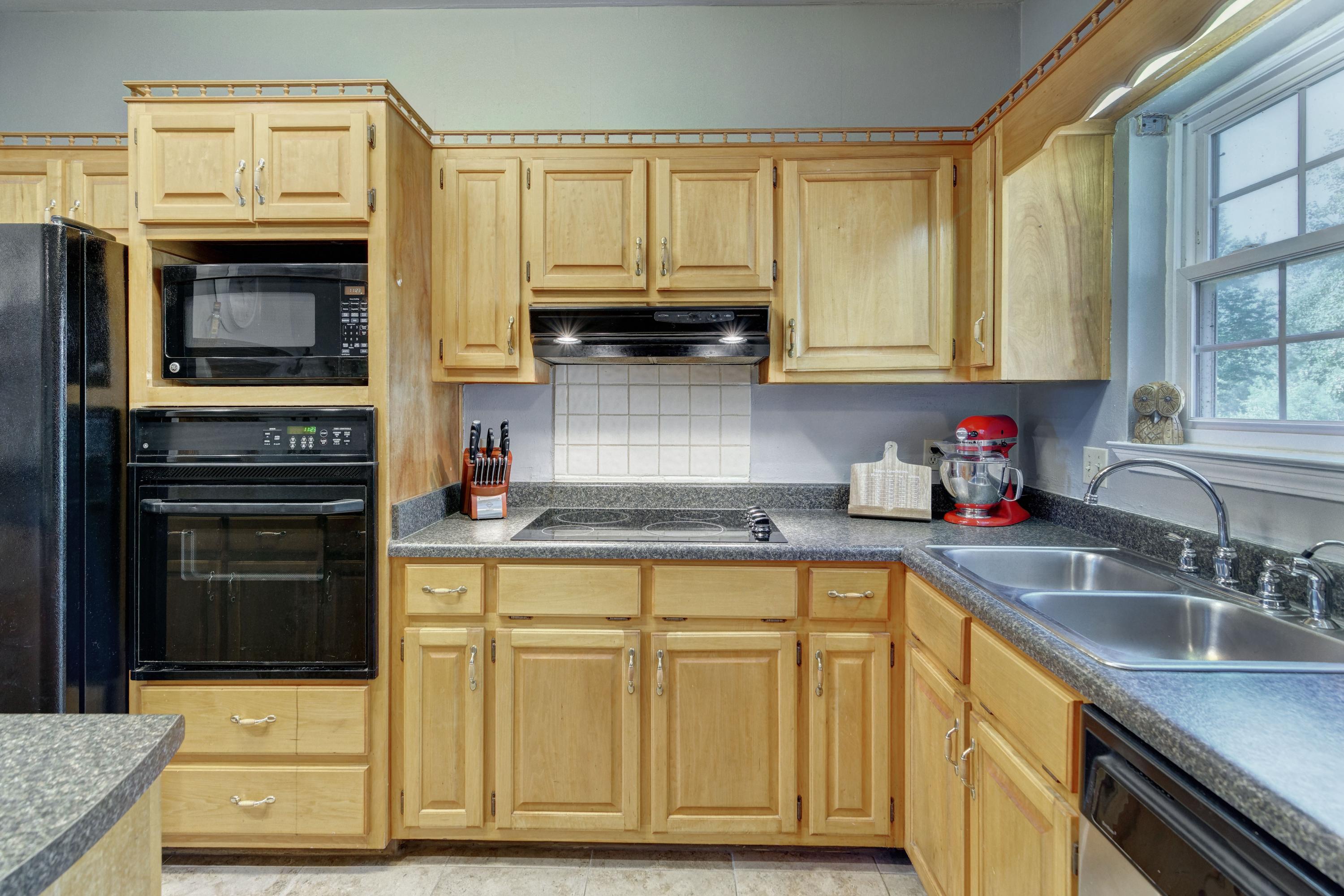 FOX DEN - Residential