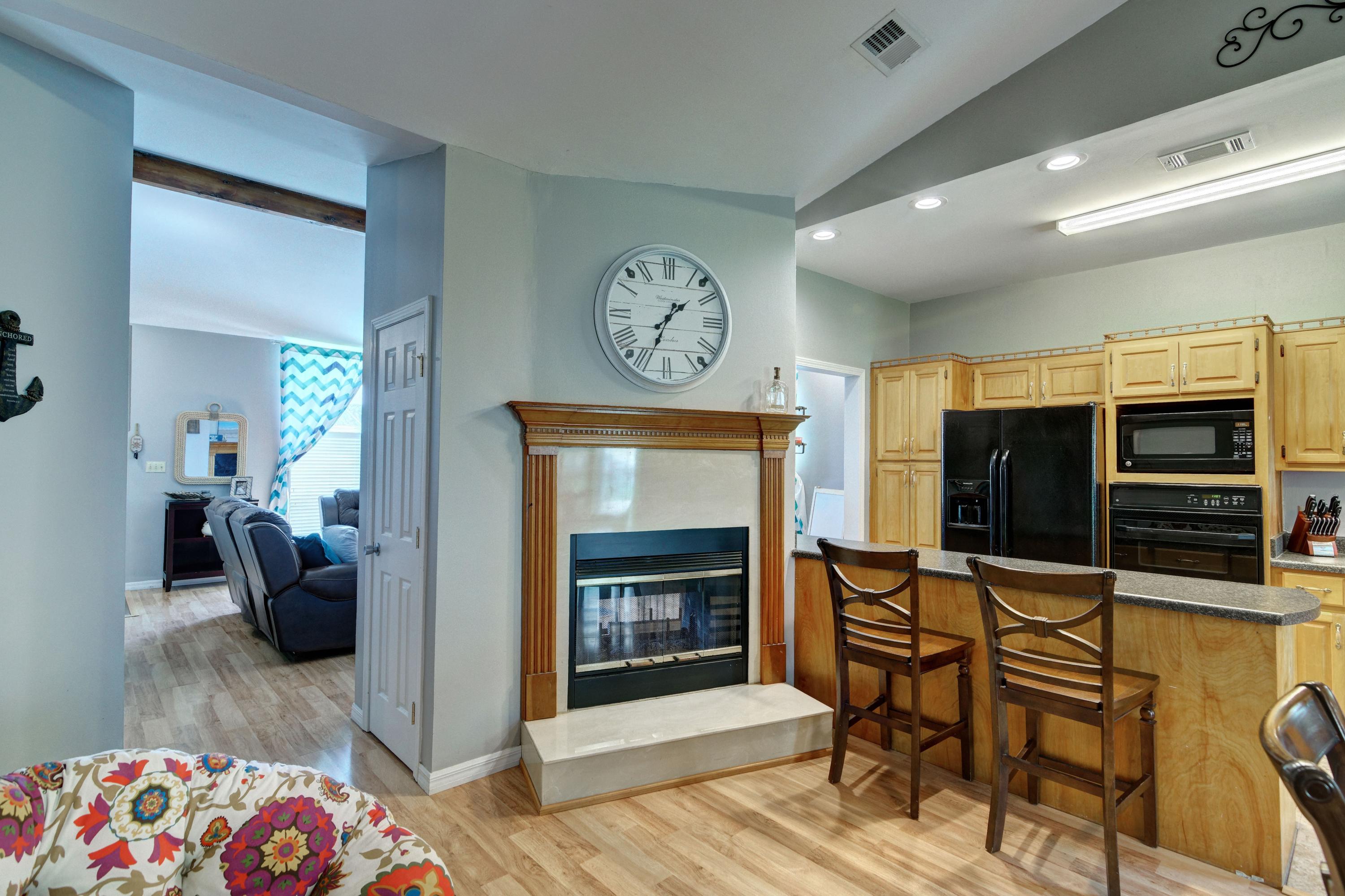 FOX DEN - Residential