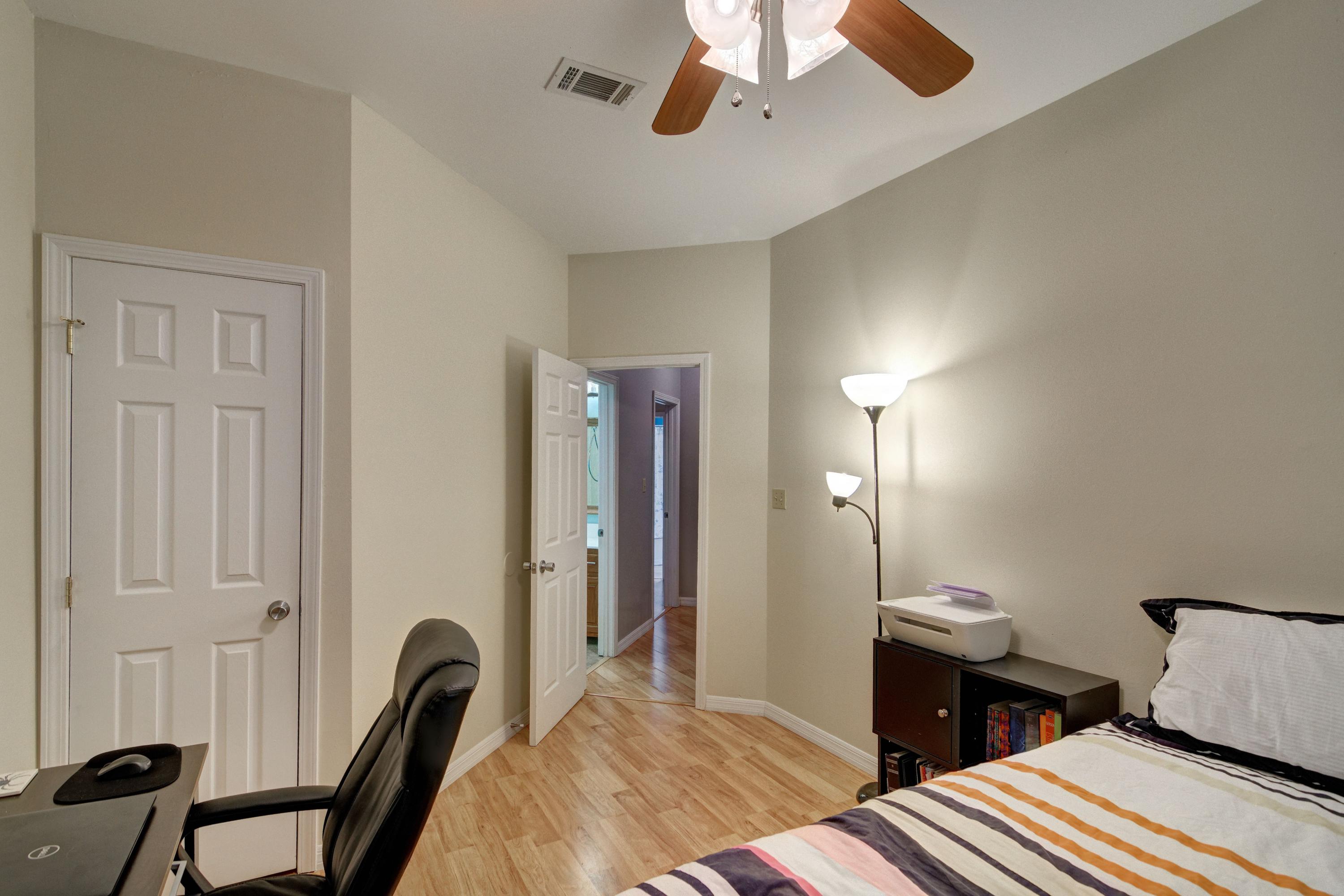 FOX DEN - Residential