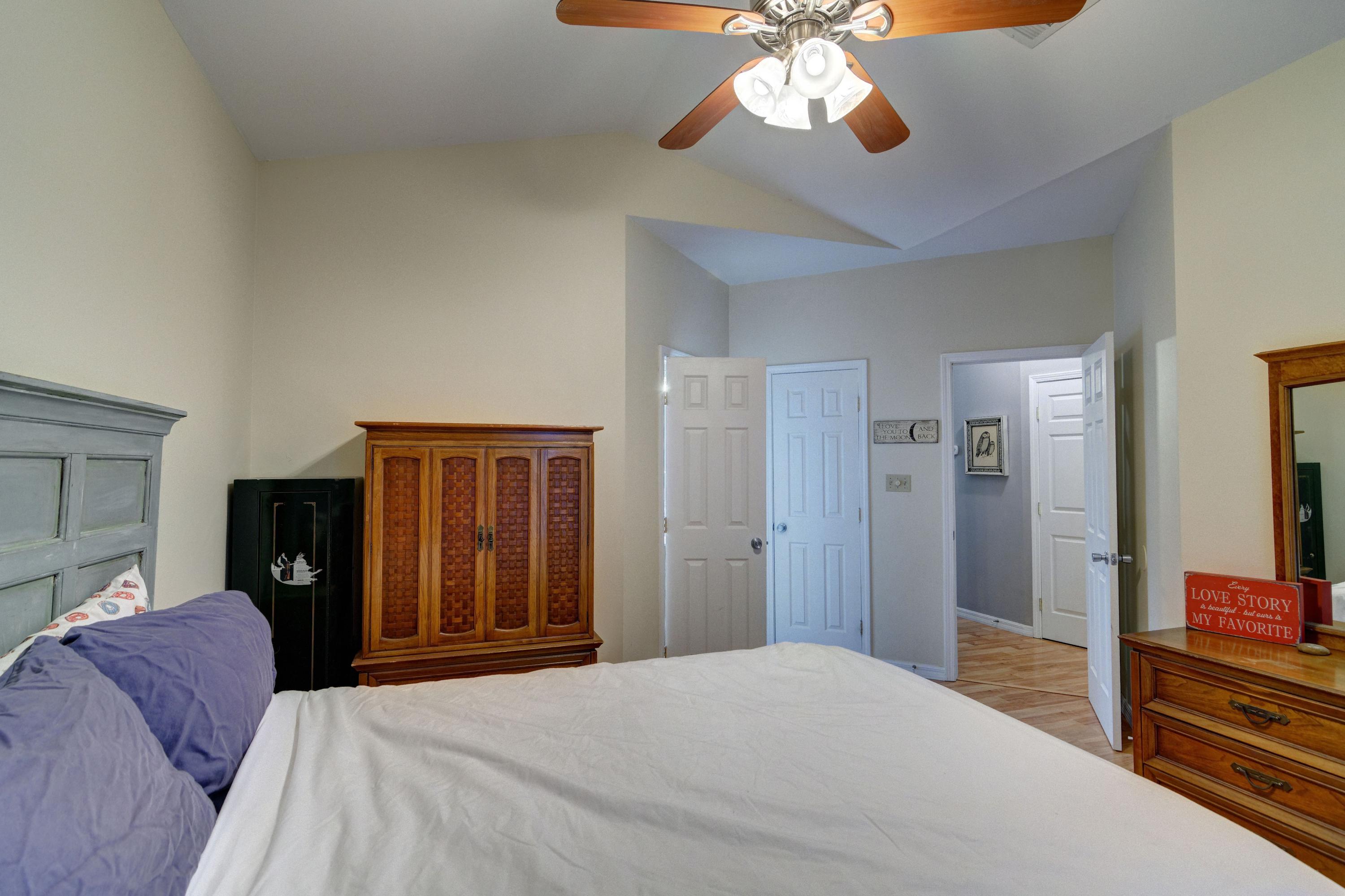 FOX DEN - Residential