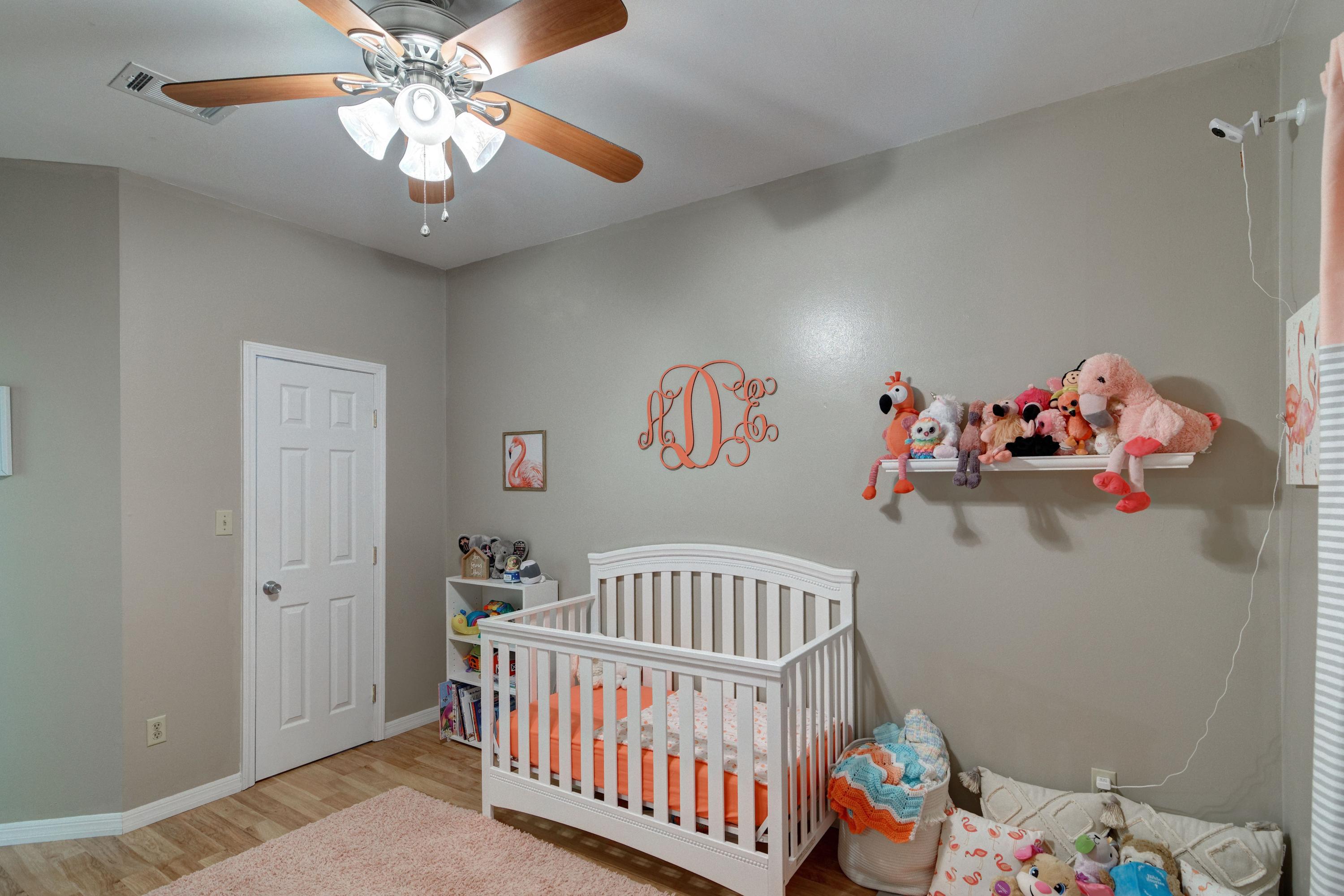 FOX DEN - Residential