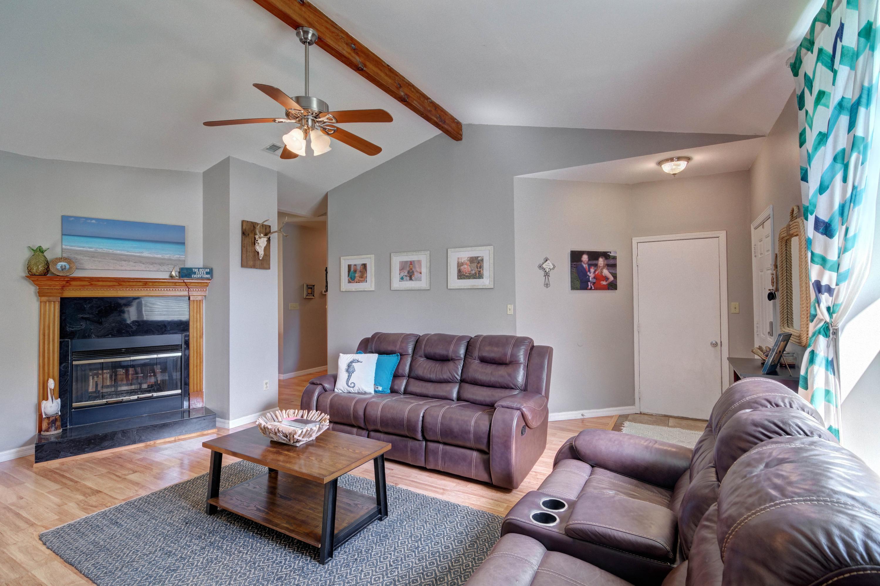 FOX DEN - Residential