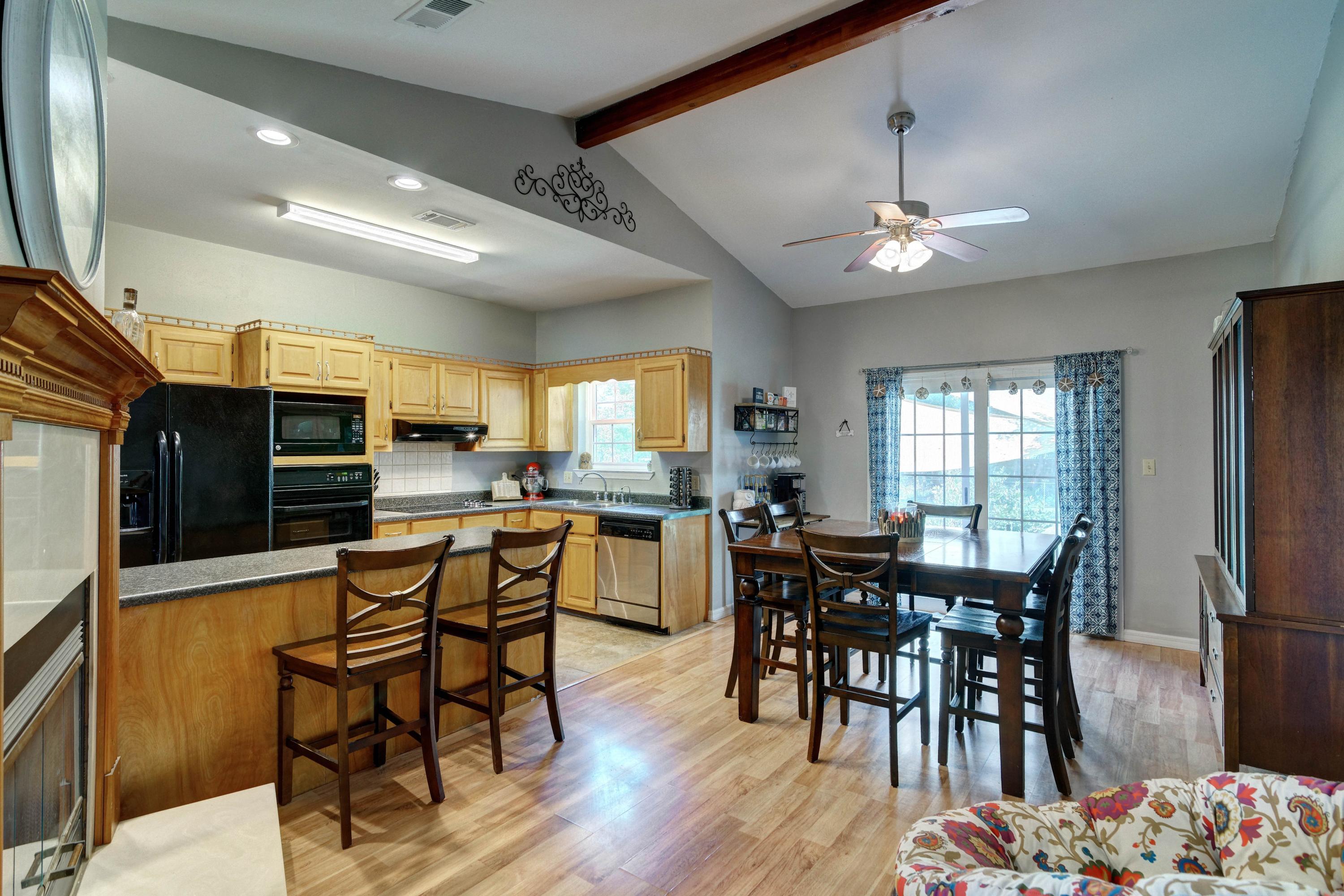 FOX DEN - Residential