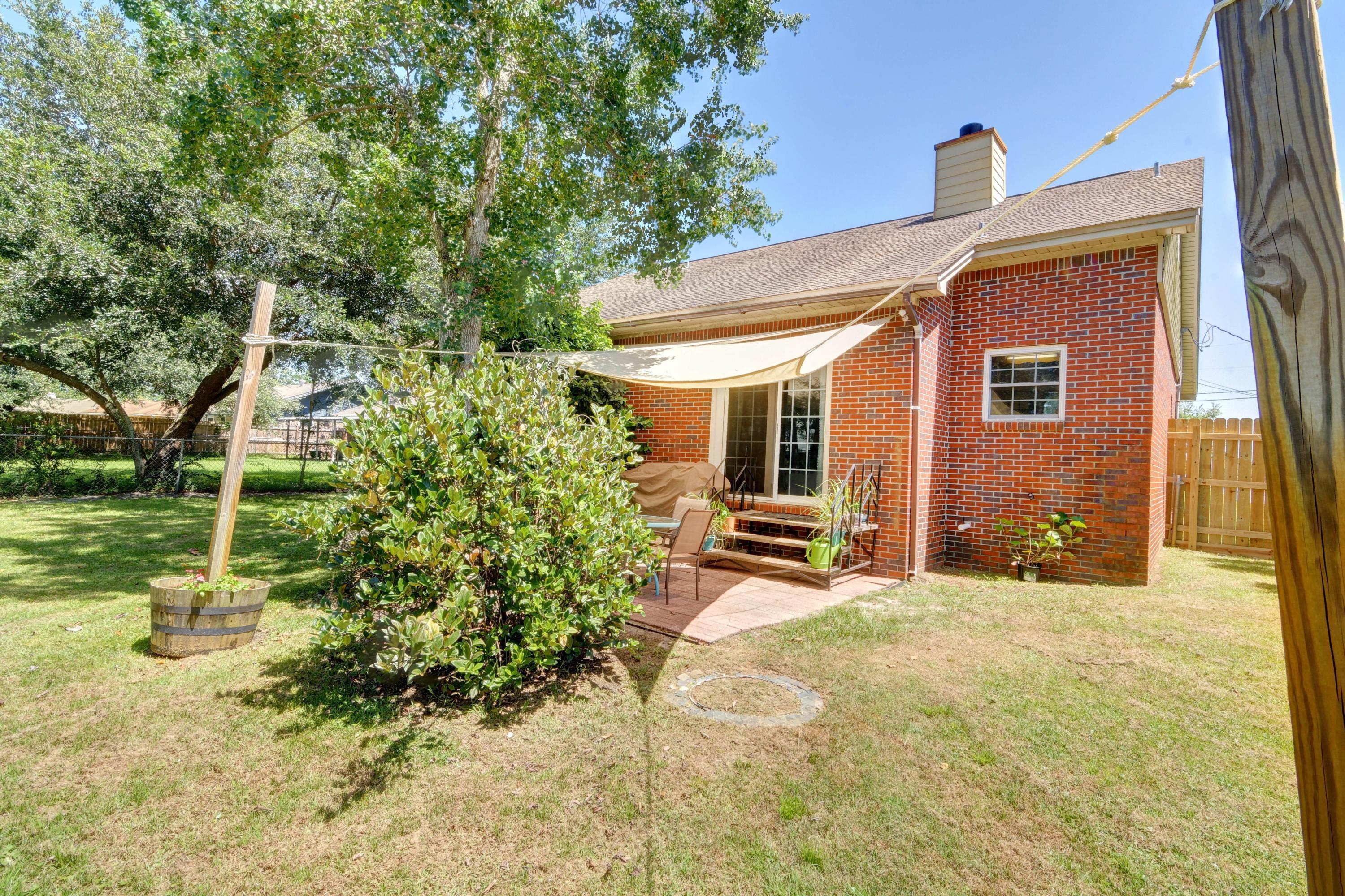 FOX DEN - Residential