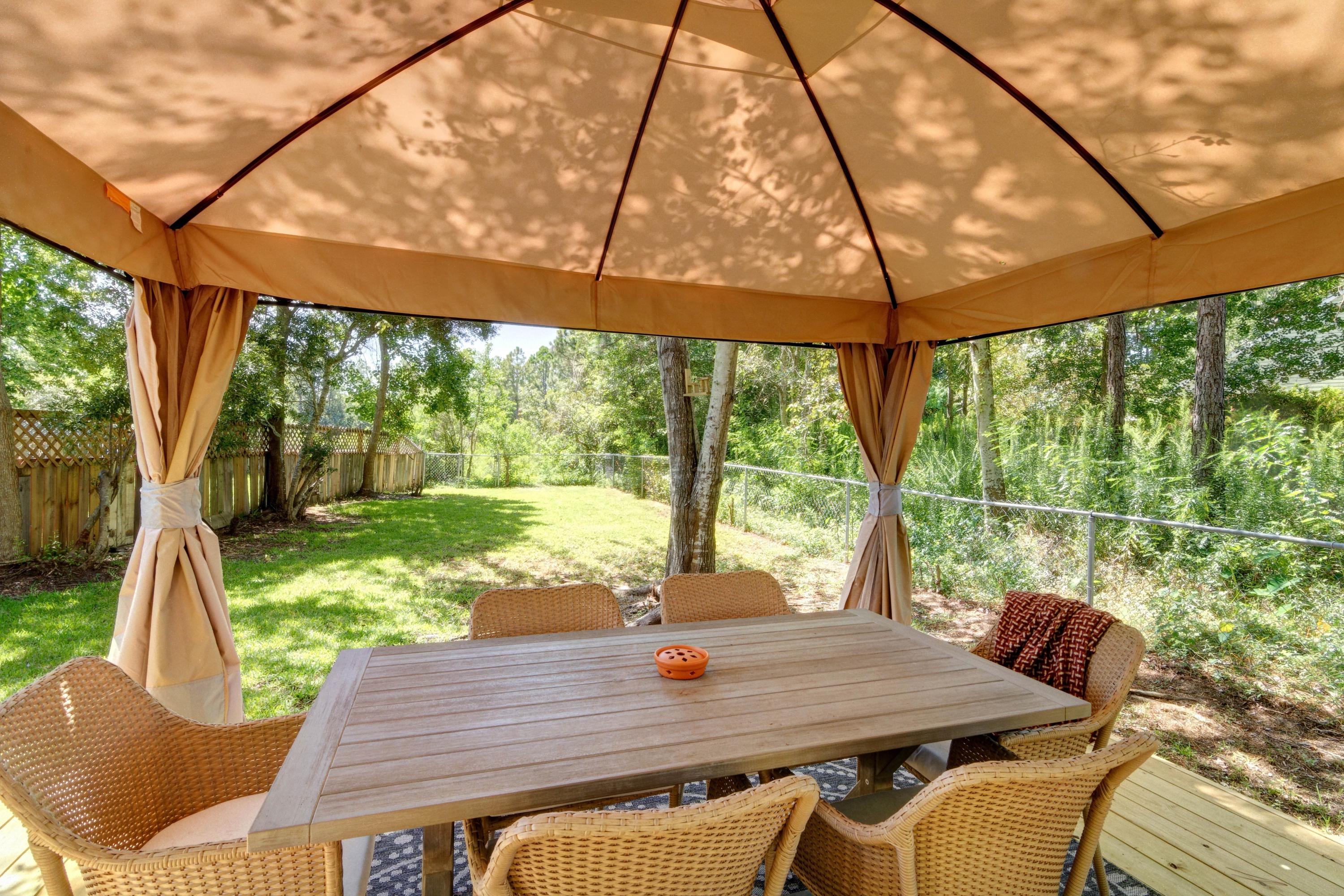 FOX DEN - Residential