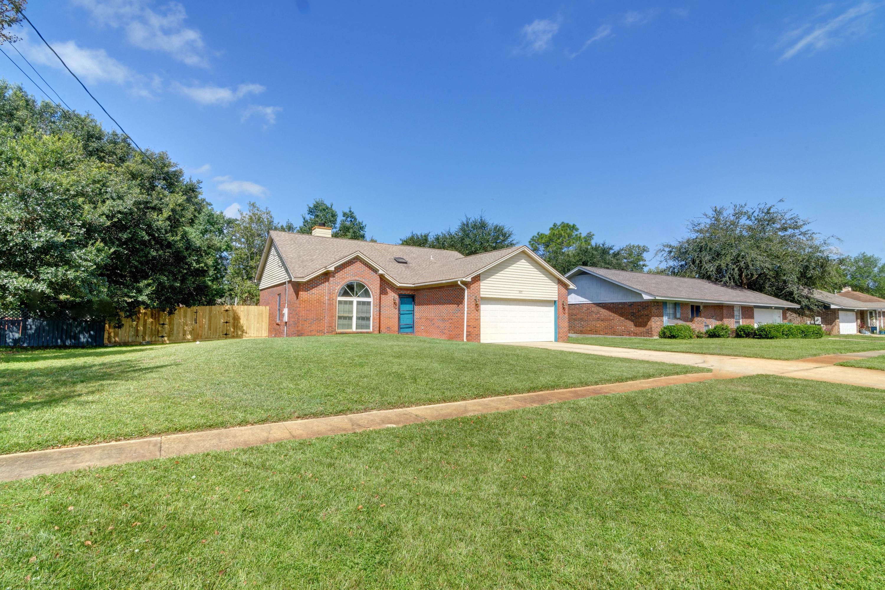 FOX DEN - Residential