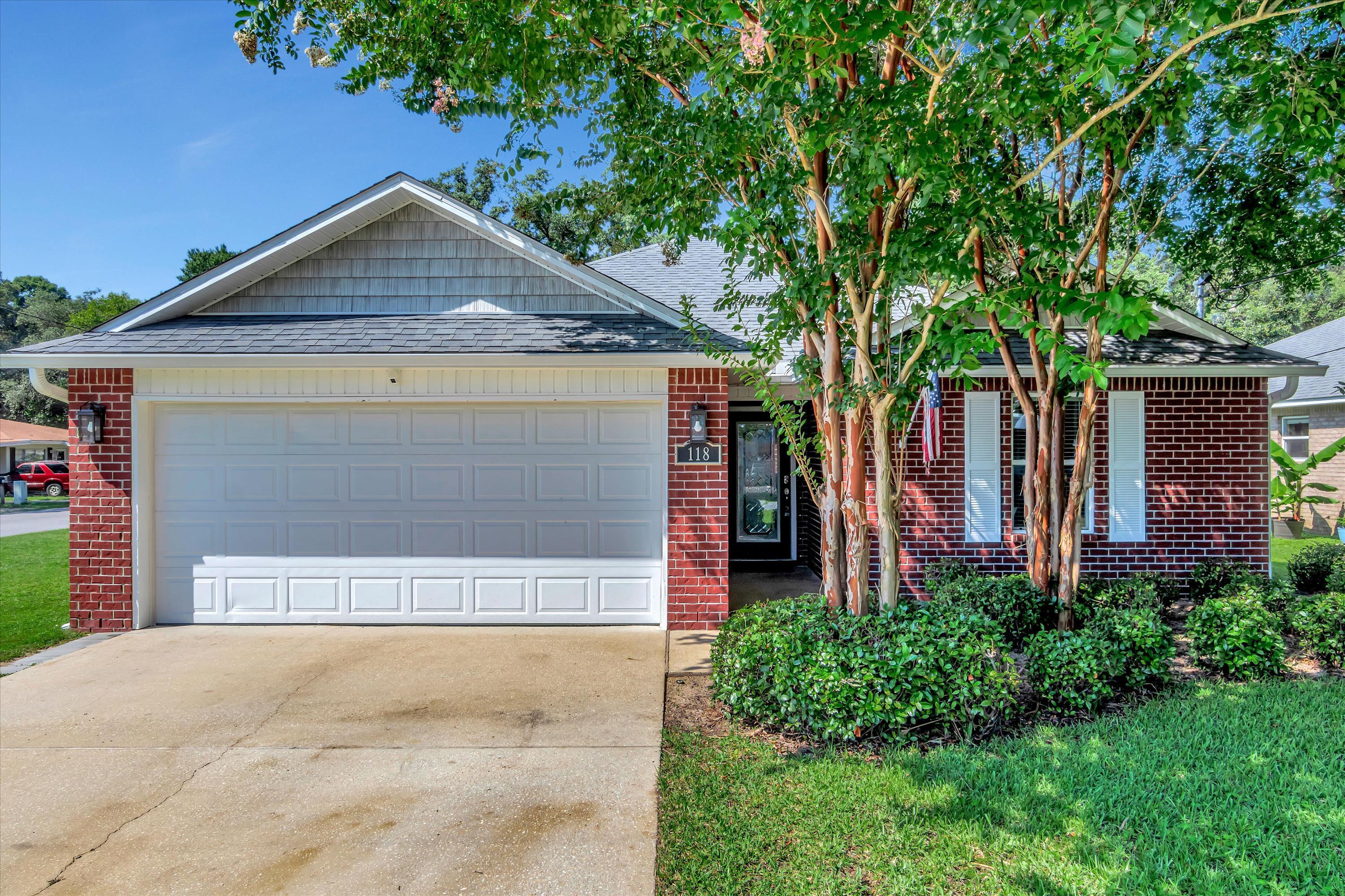 KATHERINE PLACE ESTATES - Residential