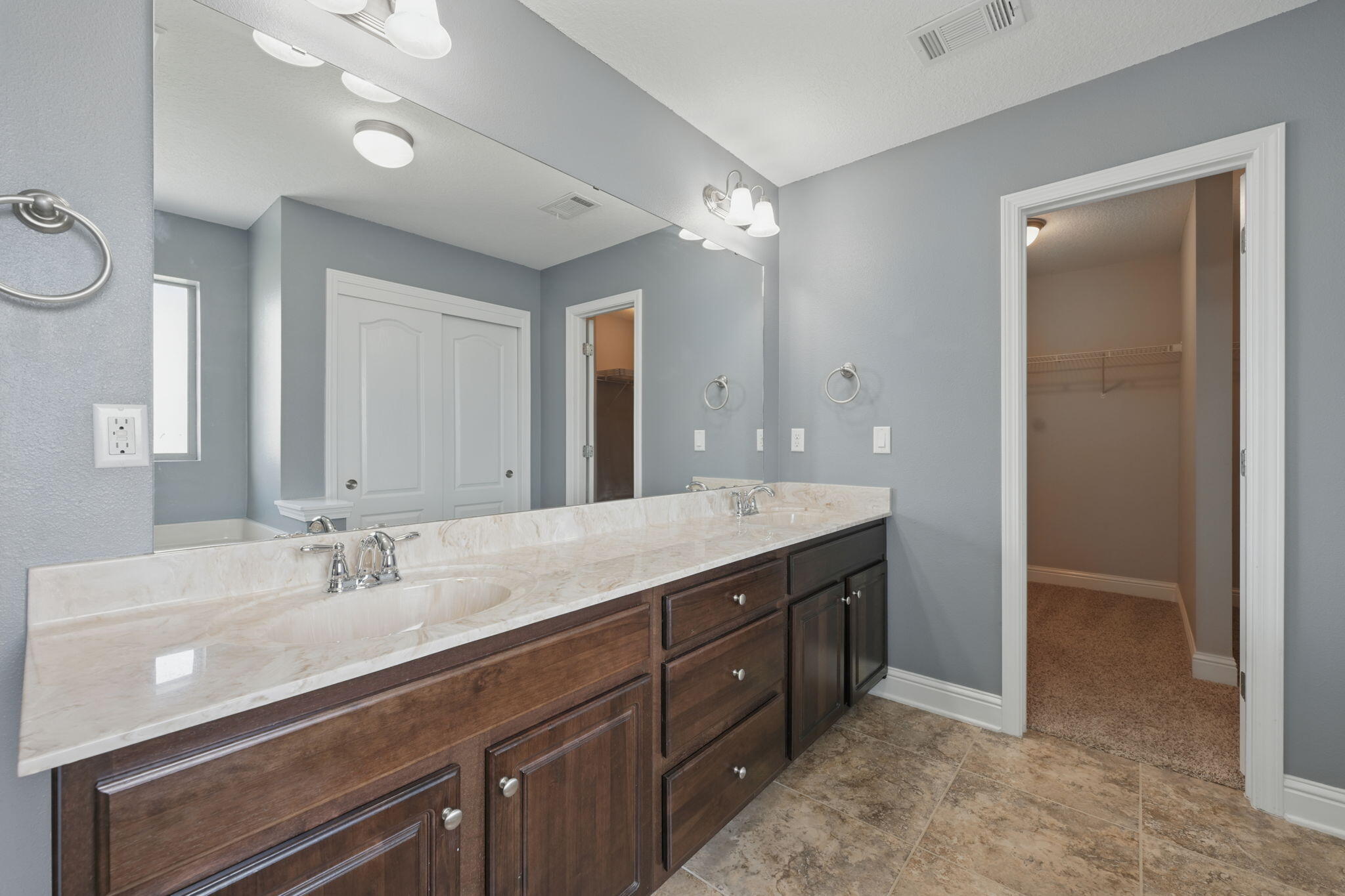 BROOKE ESTATES PH III - Residential