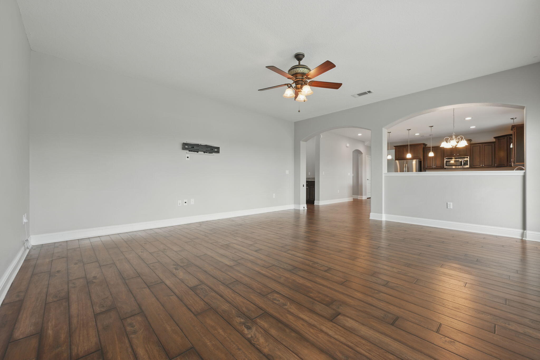 BROOKE ESTATES PH III - Residential