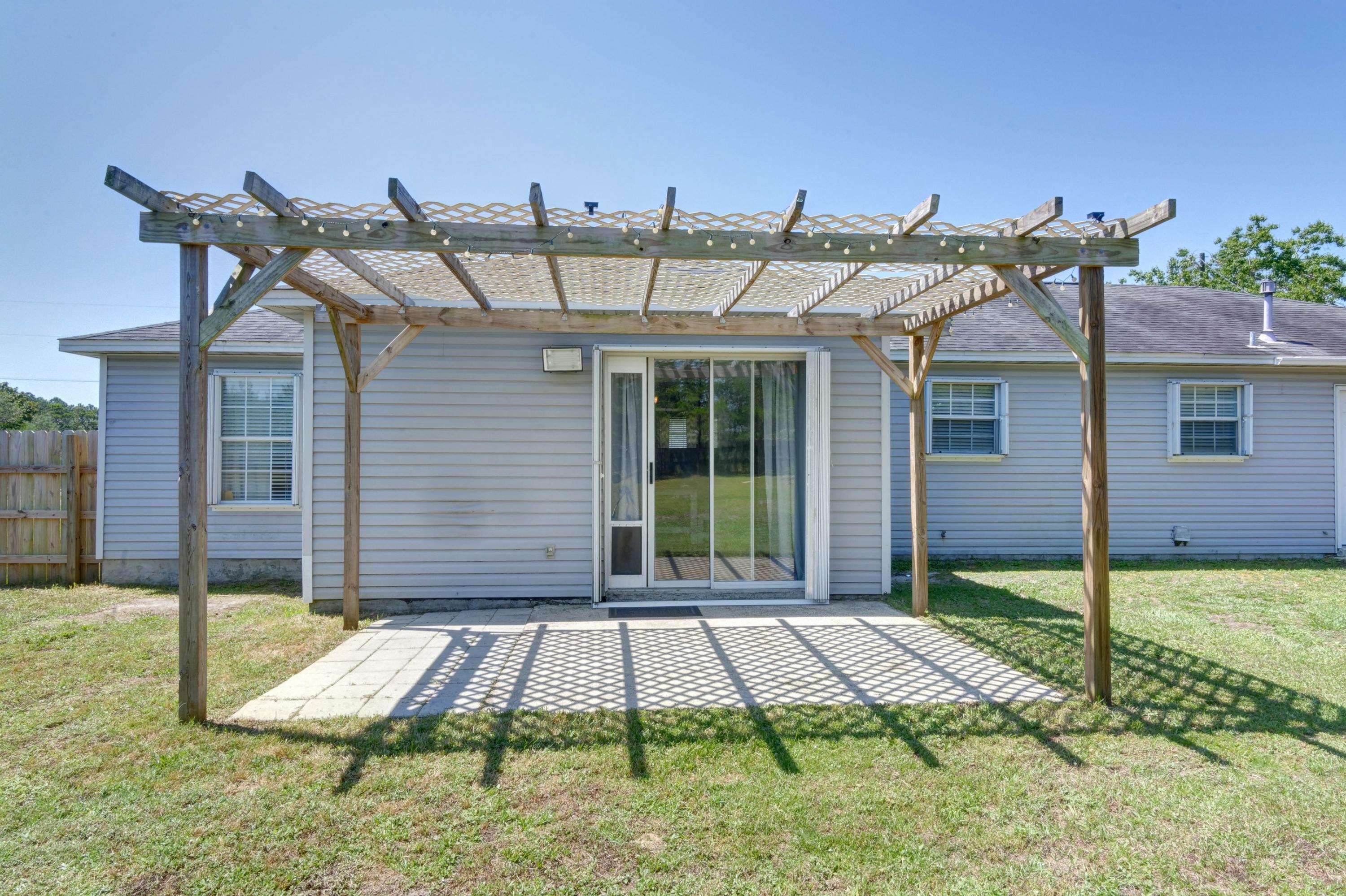 NAVARRE S/D 1ST ADDN - Residential