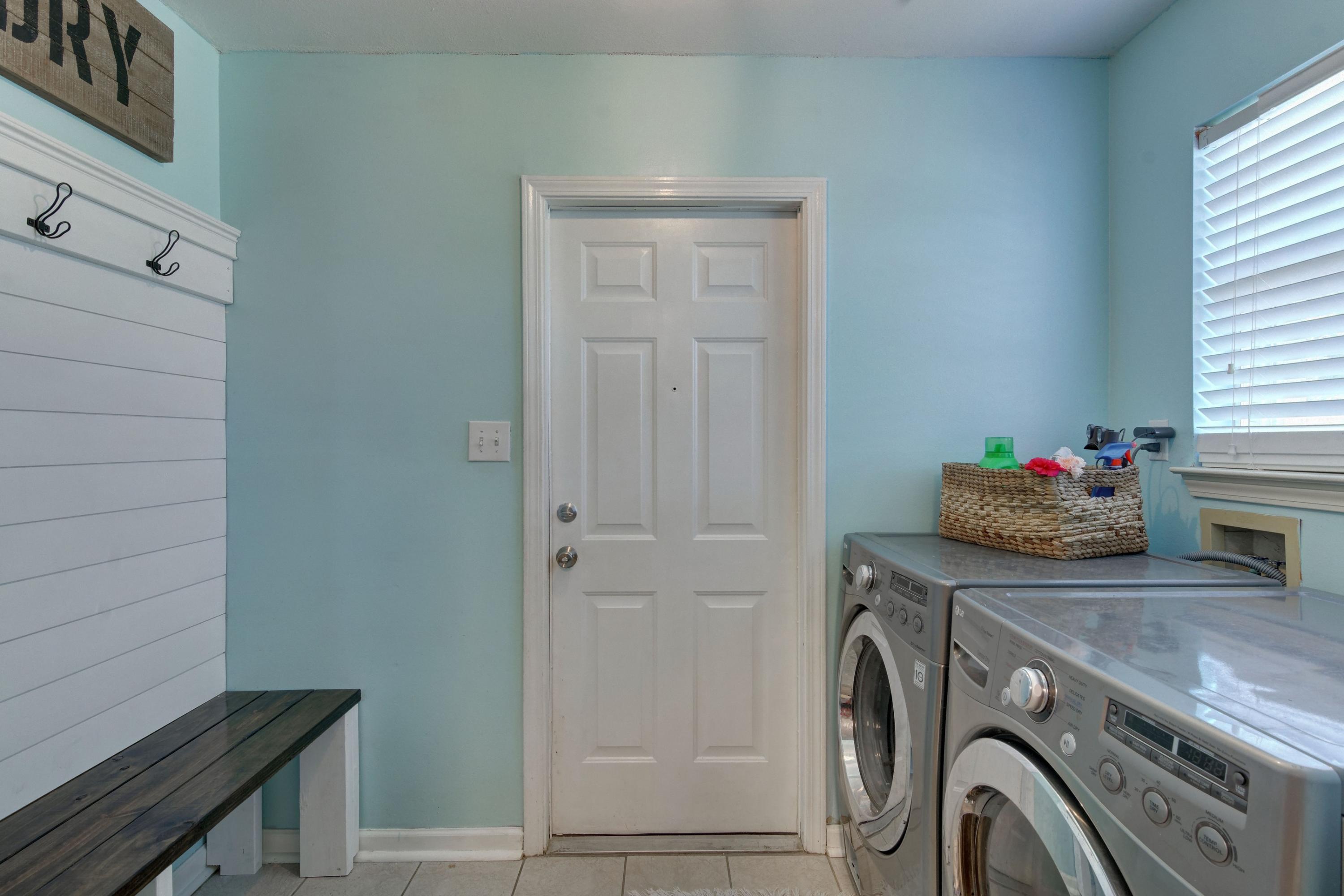 NAVARRE S/D 1ST ADDN - Residential