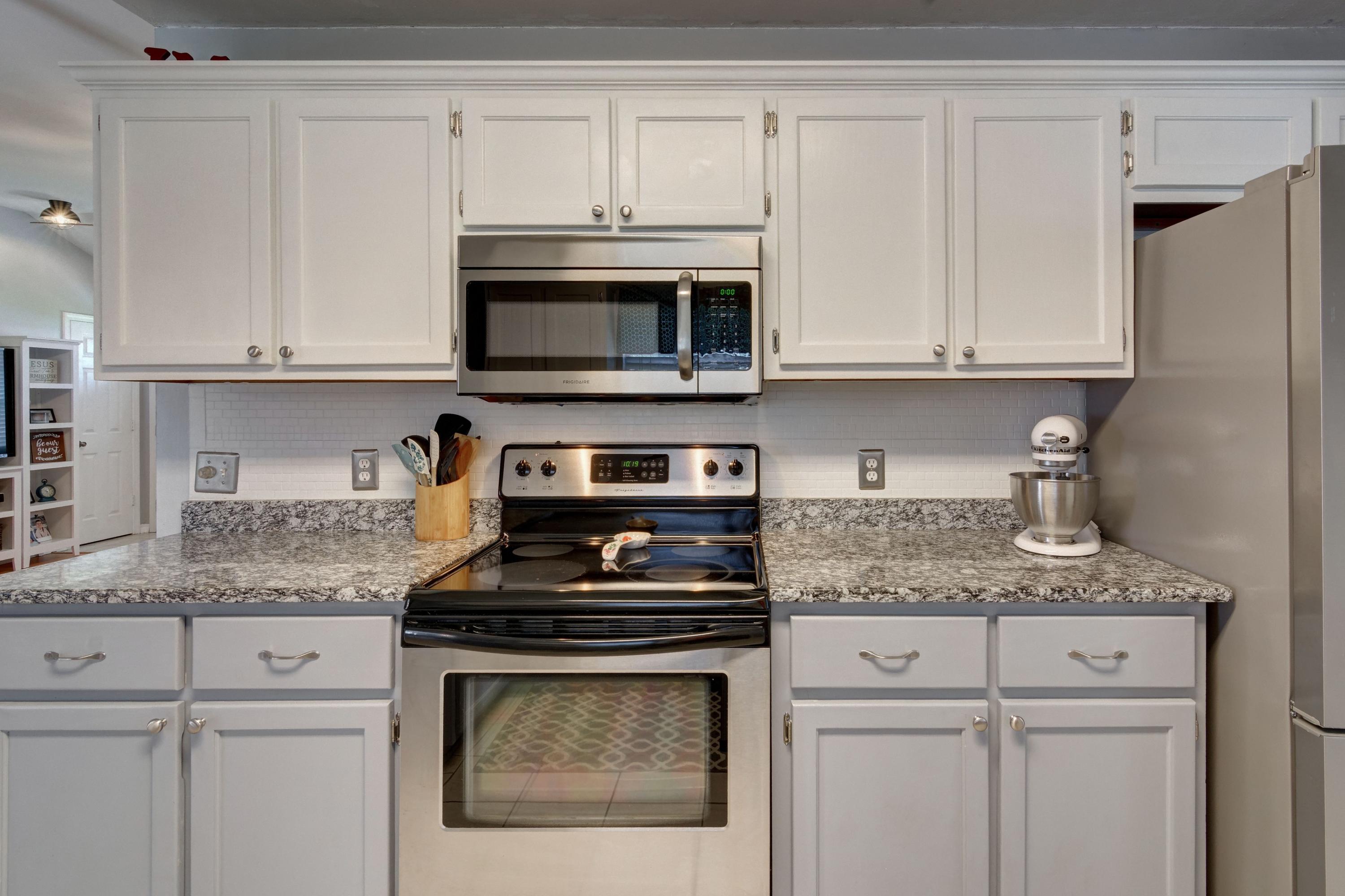 NAVARRE S/D 1ST ADDN - Residential