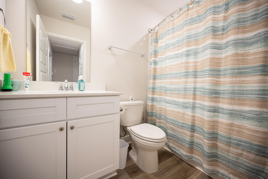 BRITTANY OAKS VILLAS - Residential