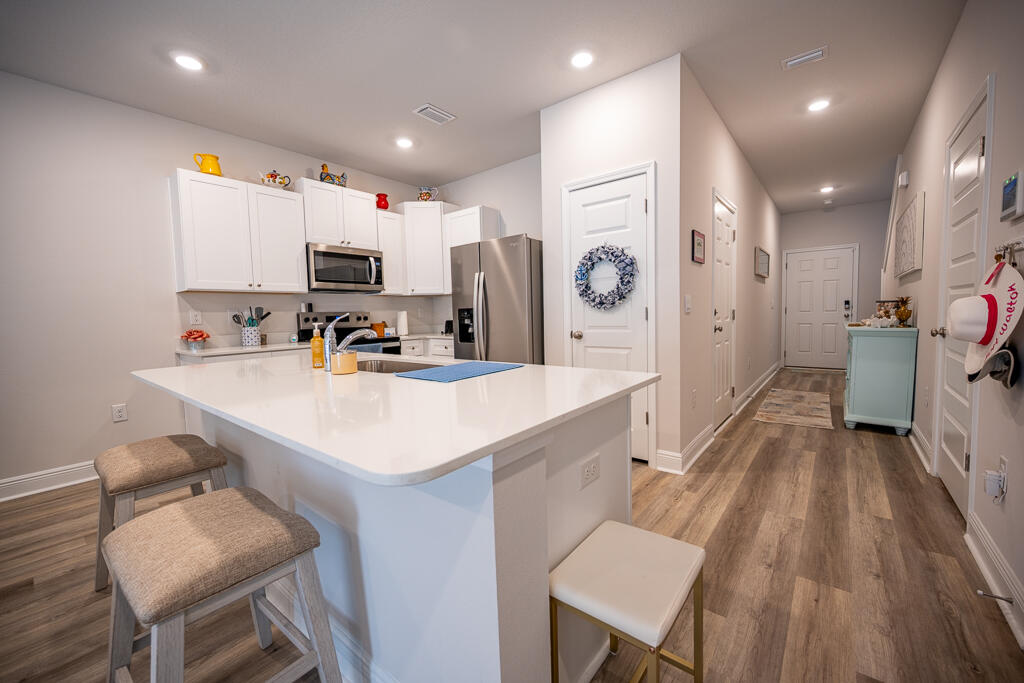 BRITTANY OAKS VILLAS - Residential