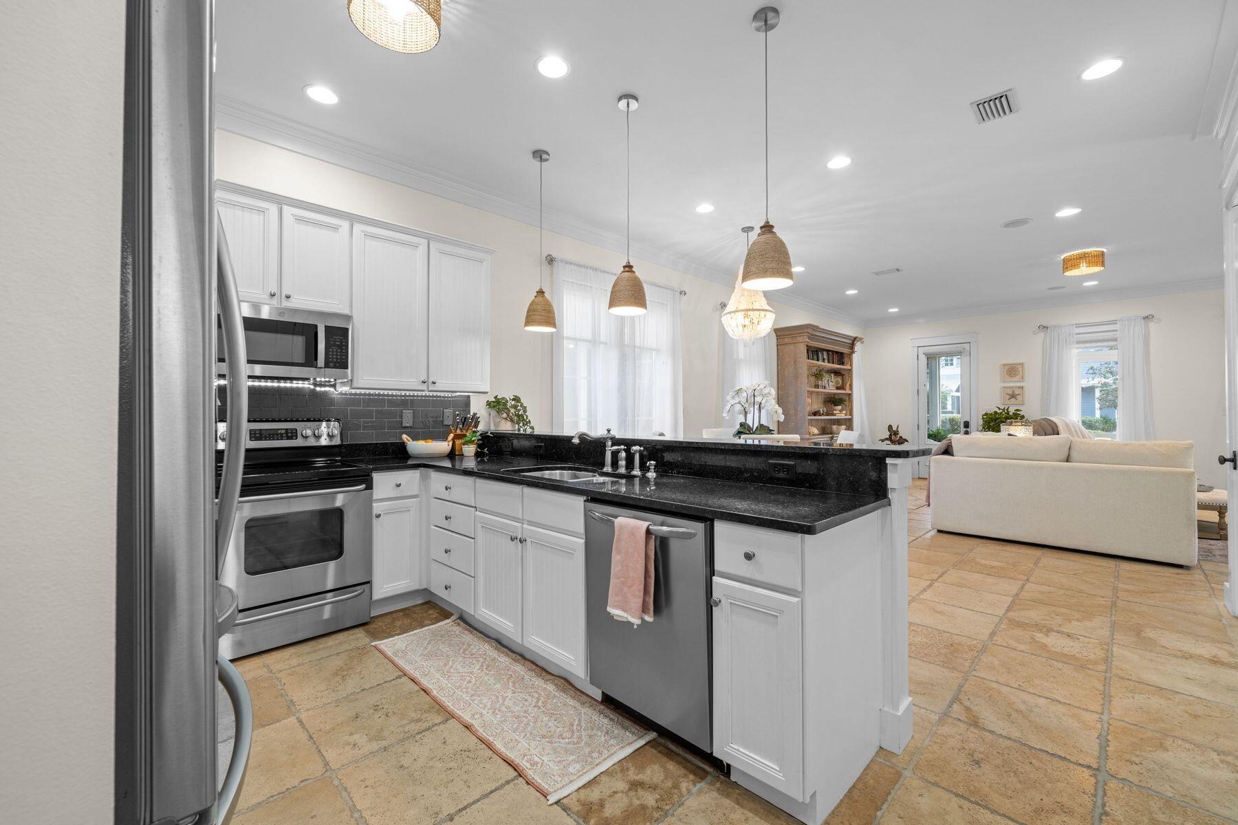 CARSON OAKS - Residential