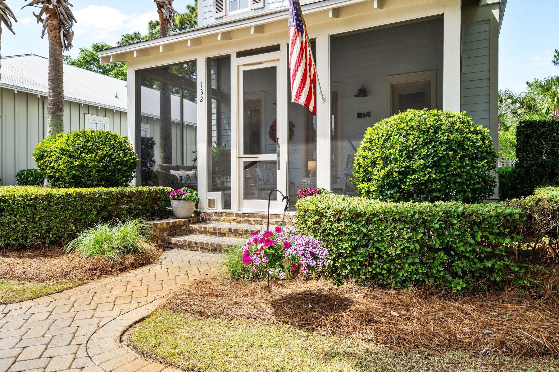 CARSON OAKS - Residential