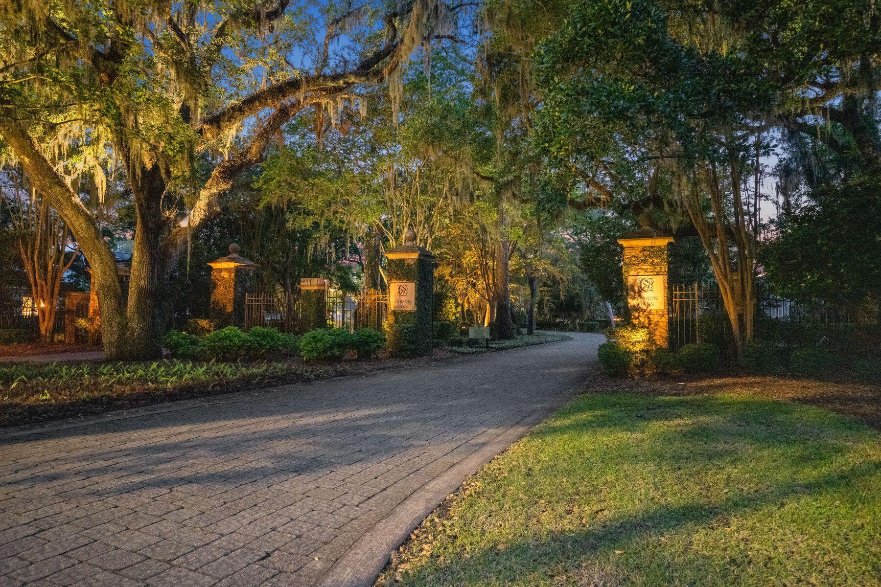 CARSON OAKS - Residential