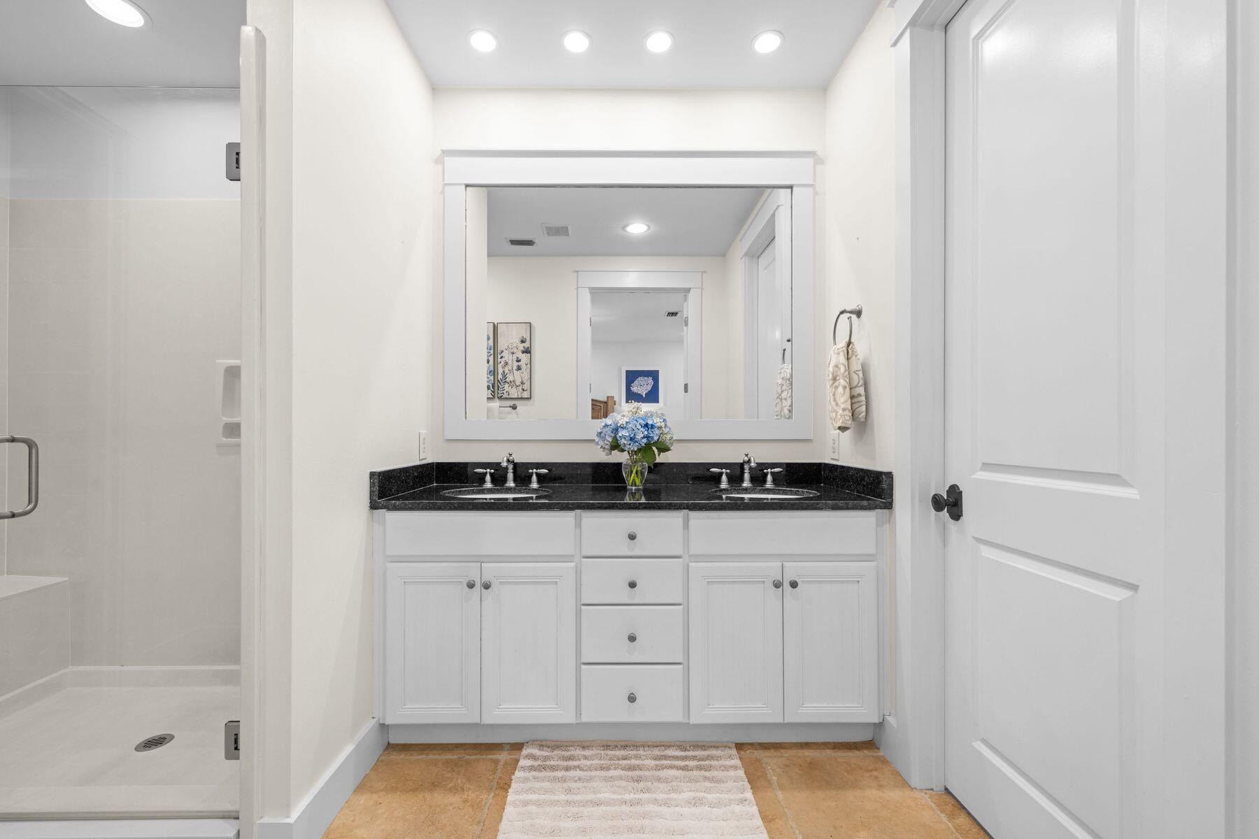 CARSON OAKS - Residential