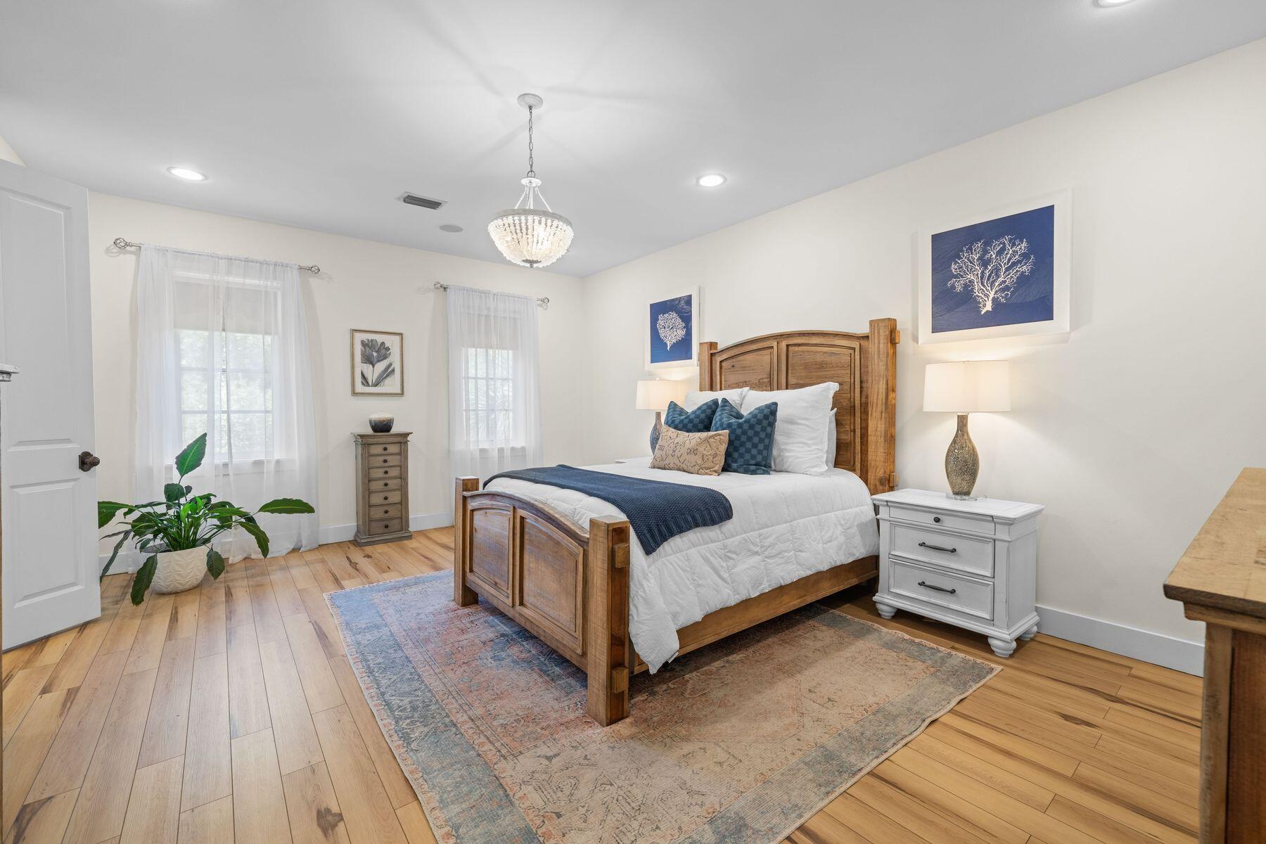 CARSON OAKS - Residential