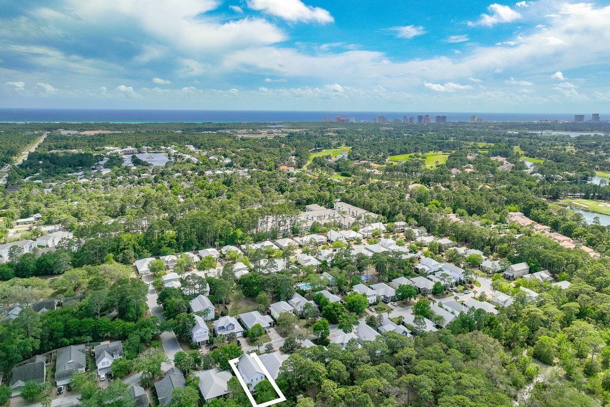 CARSON OAKS - Residential