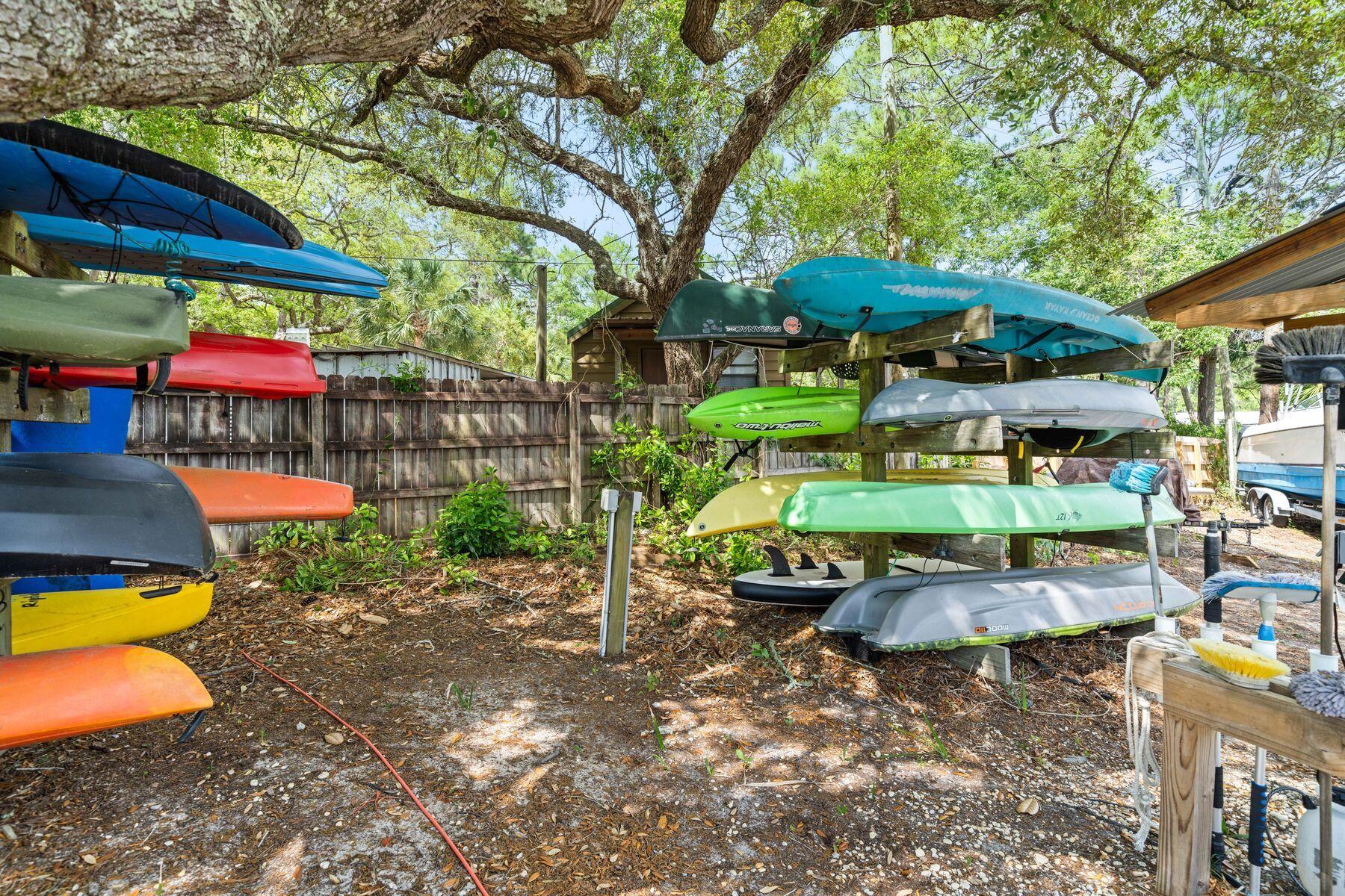 CARSON OAKS - Residential