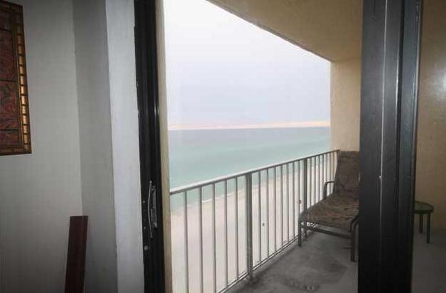 REGENCY TOWERS - Residential