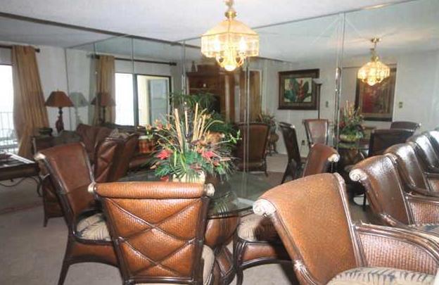 REGENCY TOWERS - Residential