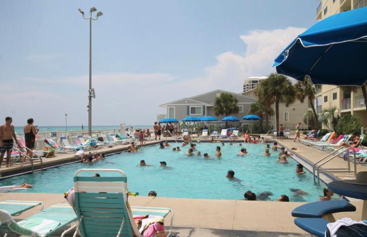 REGENCY TOWERS - Residential