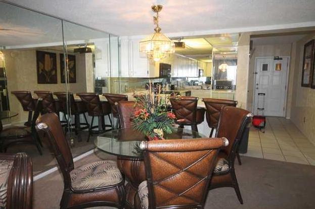 REGENCY TOWERS - Residential