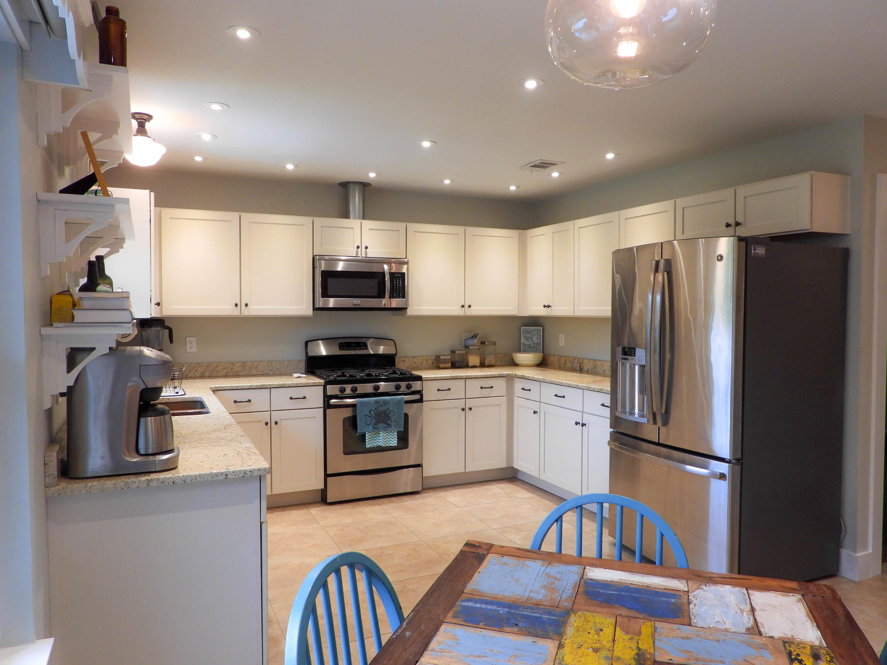 CARIBBEAN VILLAGE - Residential