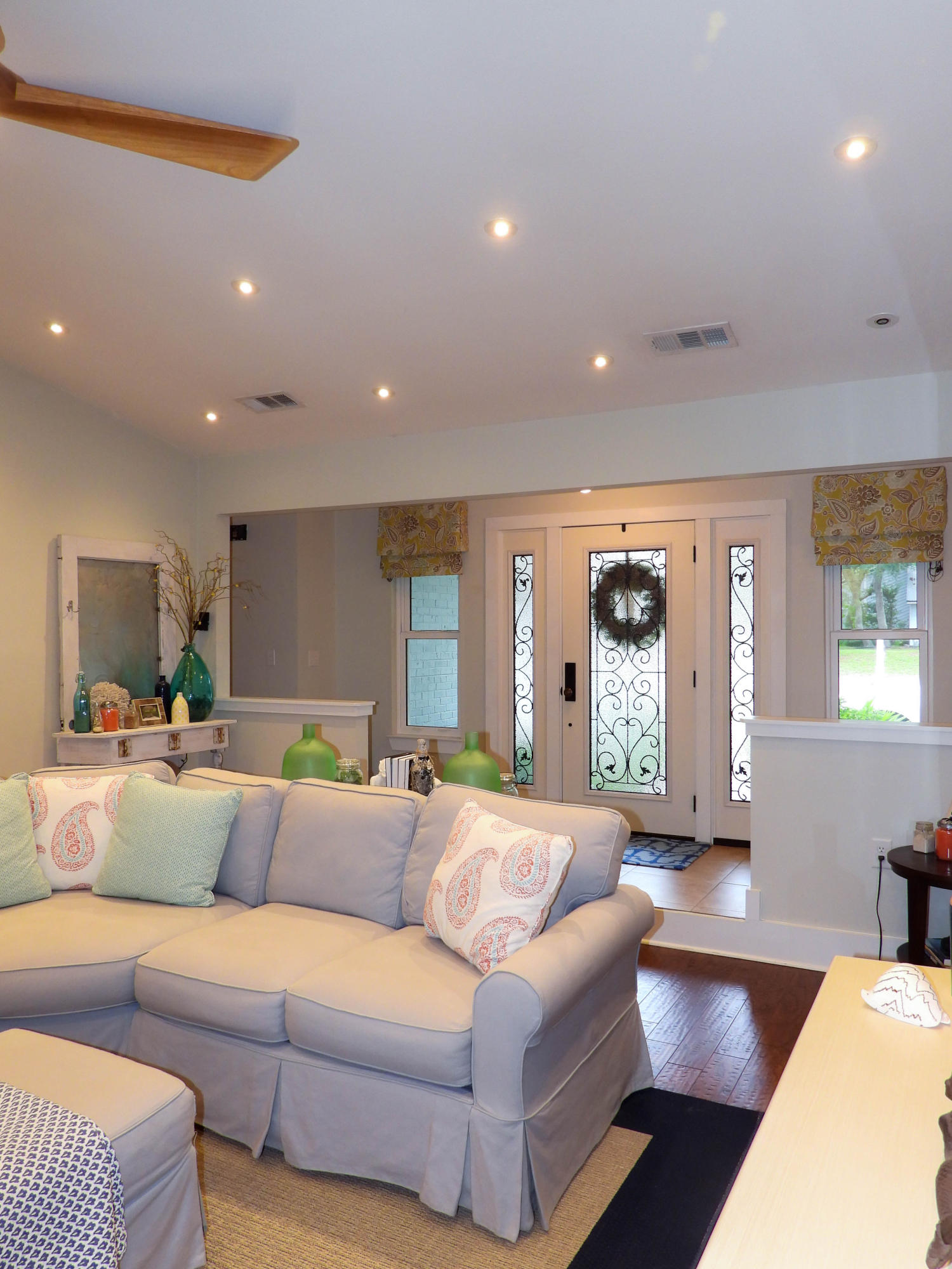 CARIBBEAN VILLAGE - Residential