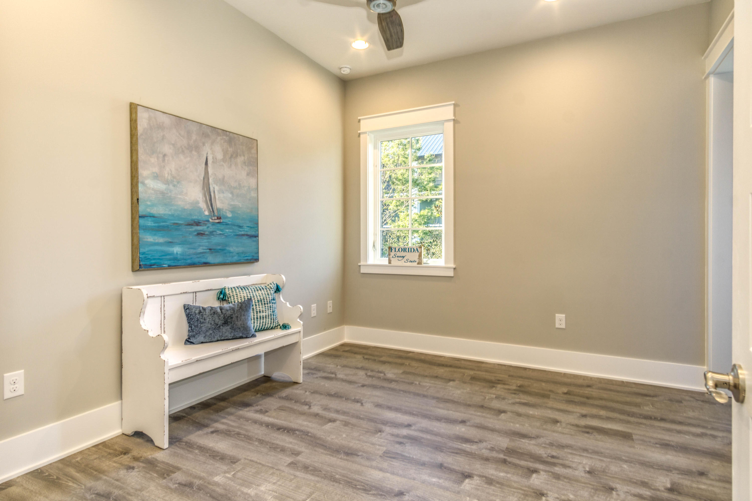 LAKESIDE AT BLUE MOUNTAIN BEACH - Residential