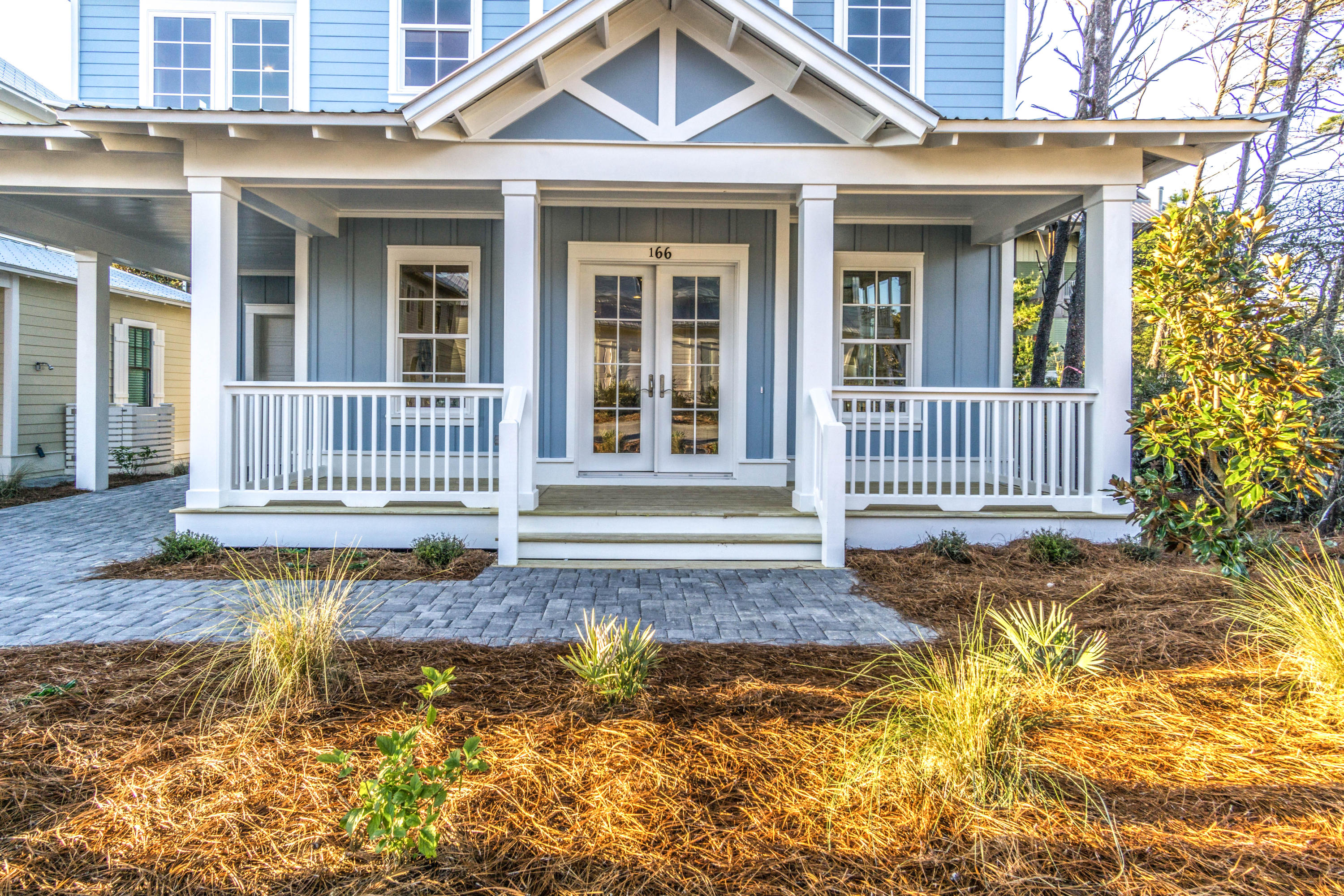 LAKESIDE AT BLUE MOUNTAIN BEACH - Residential