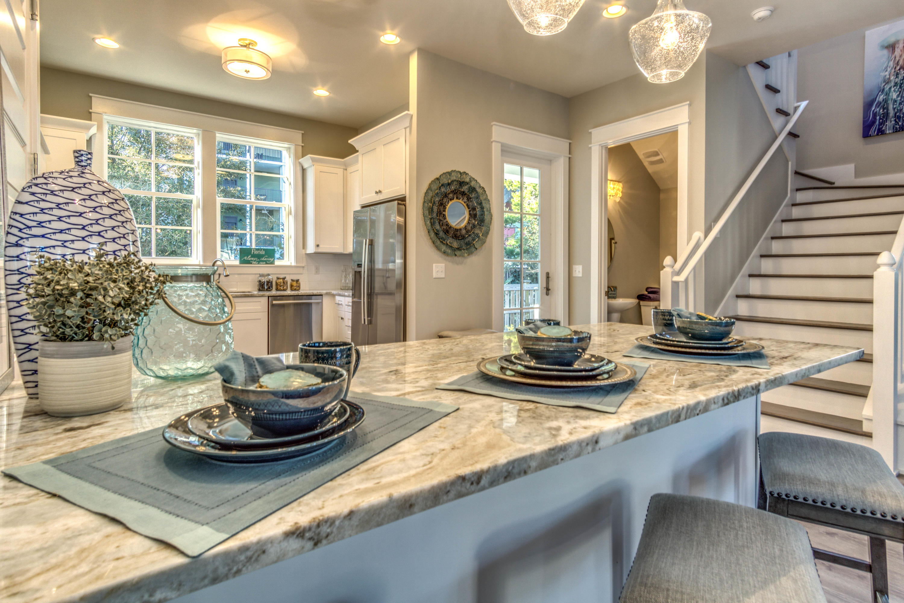 LAKESIDE AT BLUE MOUNTAIN BEACH - Residential